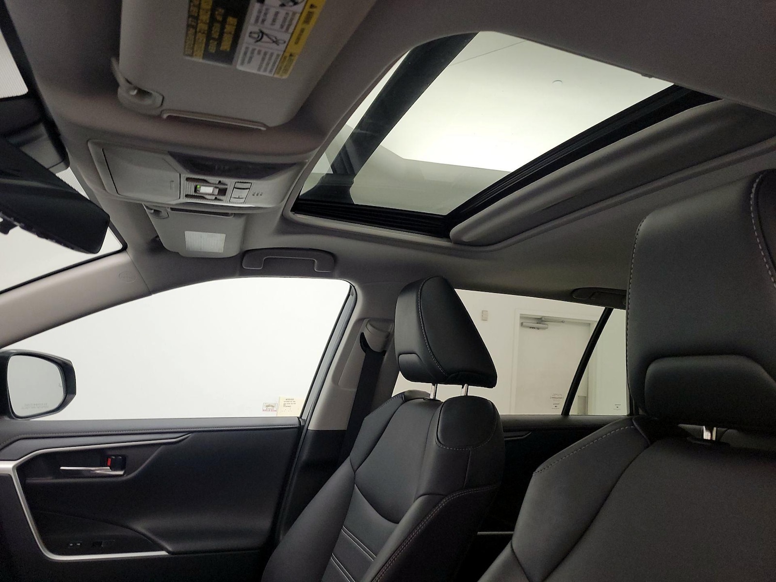 2021 Toyota RAV4 Limited - Photo 20