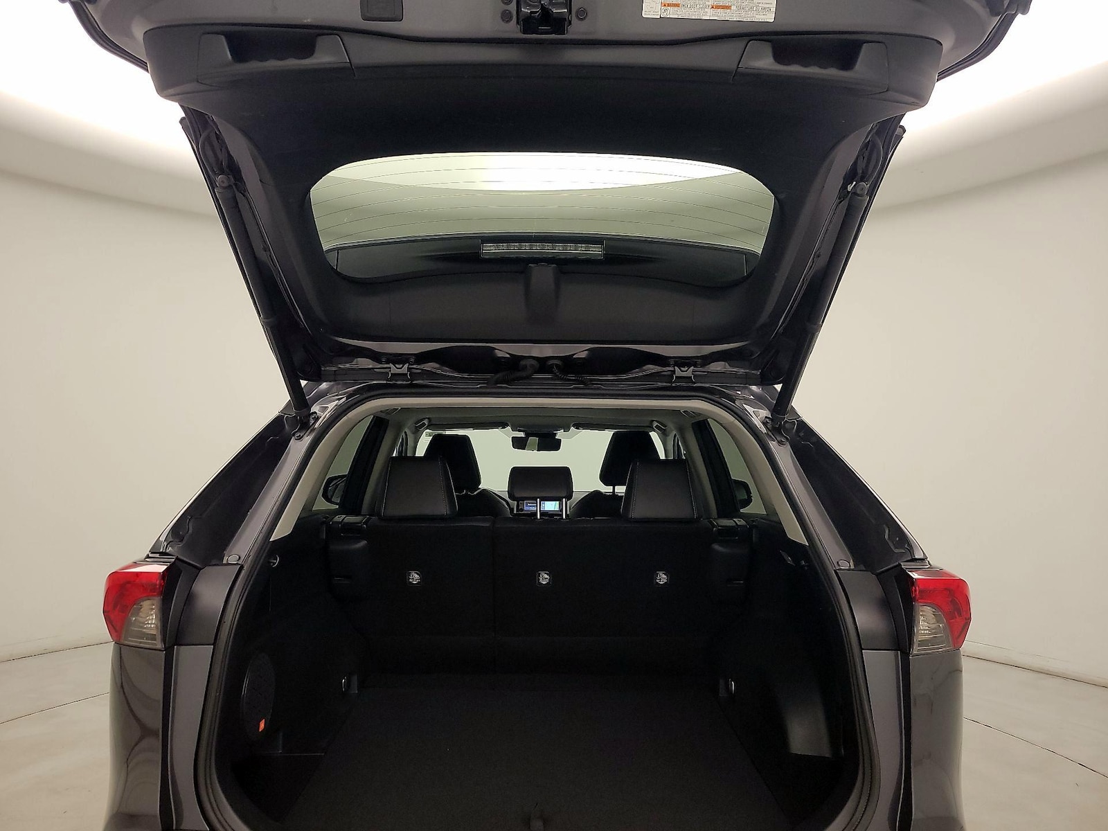 2021 Toyota RAV4 Limited - Photo 22