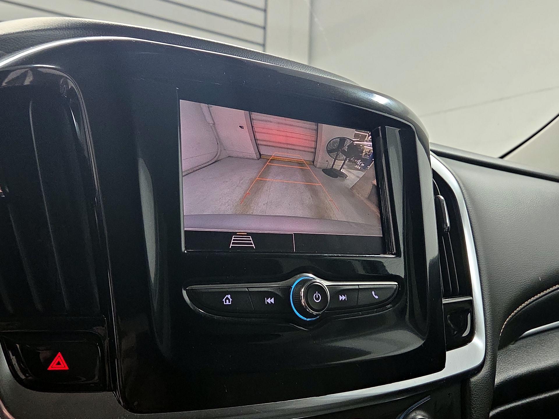 Thumbnail: 2021 Chevrolet Traverse - 12
