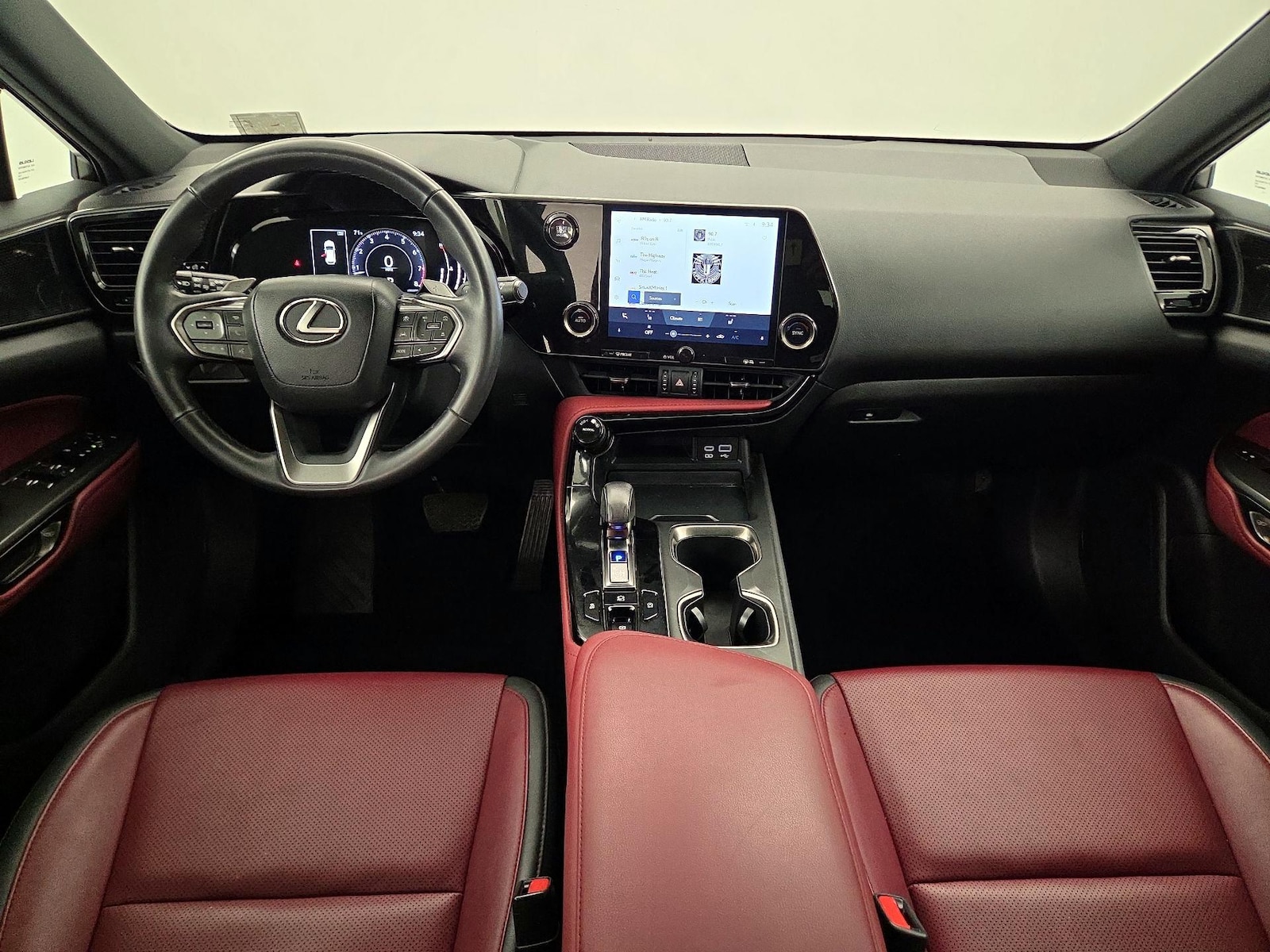 2023 Lexus NX 250 - Photo 10