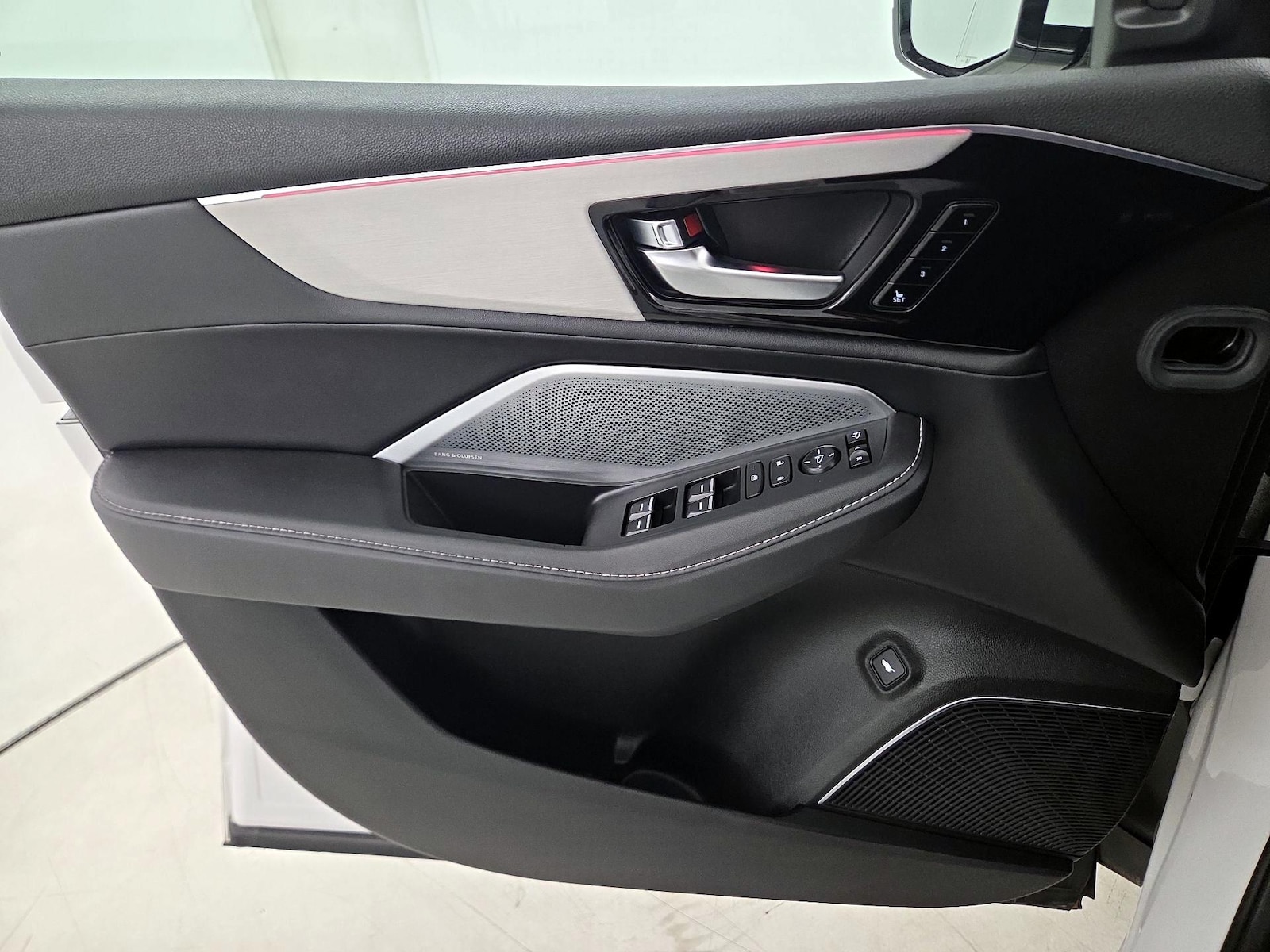 2025 Acura MDX Technology Package - Photo 13