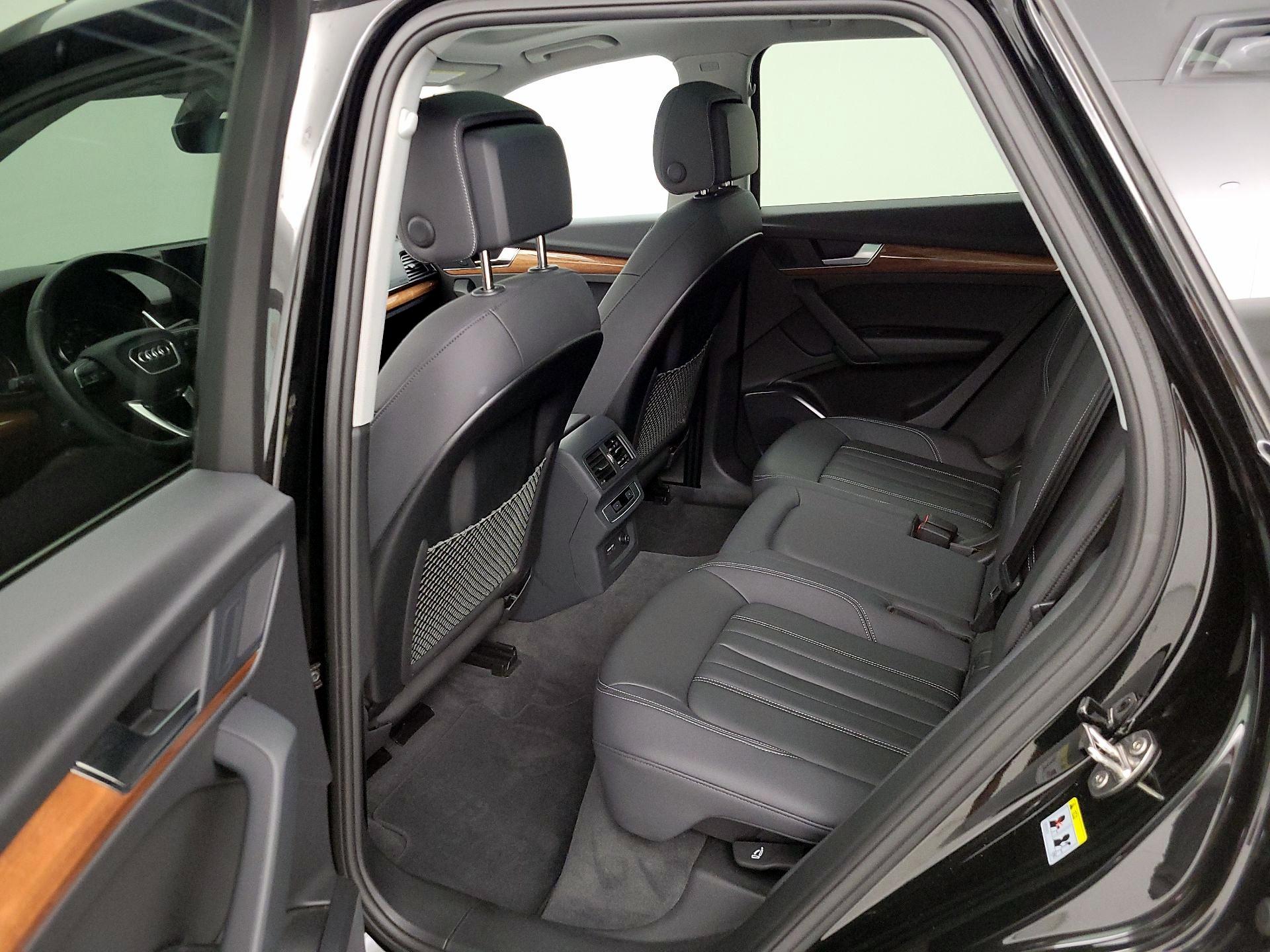 Thumbnail: 2023 Audi Q5 - 18