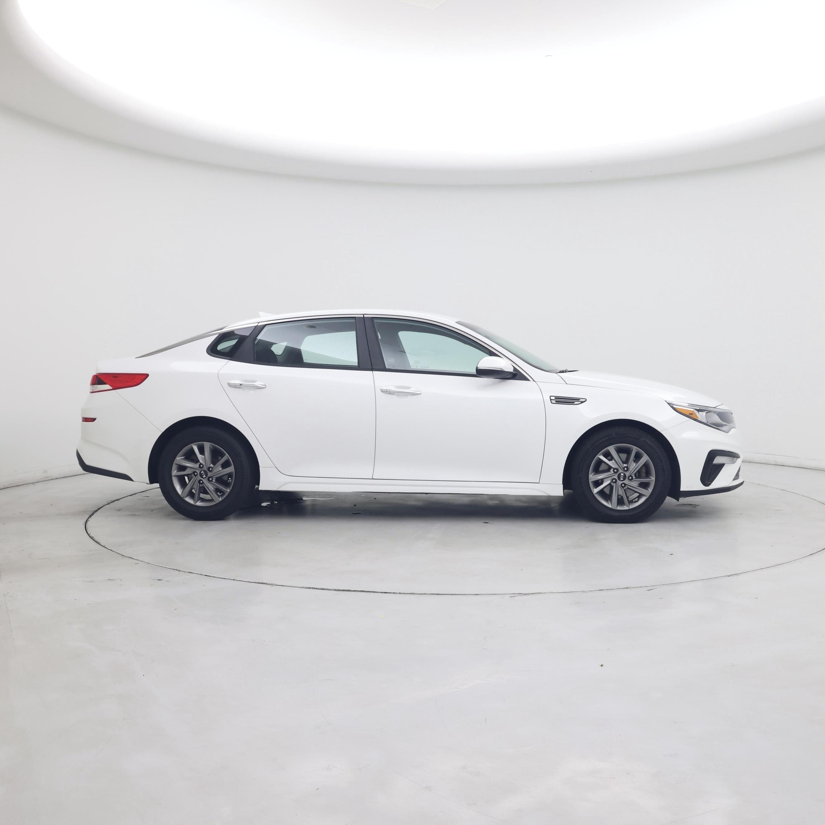 Thumbnail: 2019 Kia Optima - 7