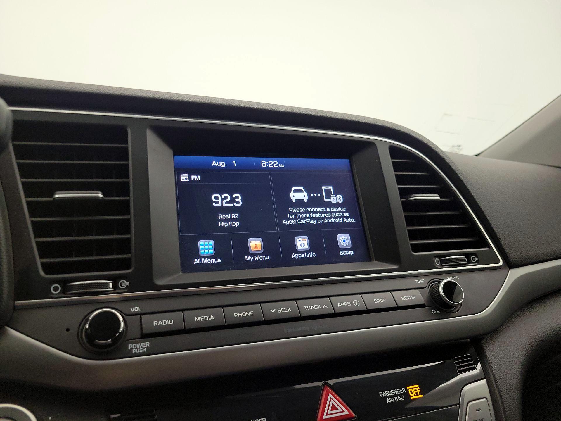 Thumbnail: 2017 Hyundai Elantra - 13