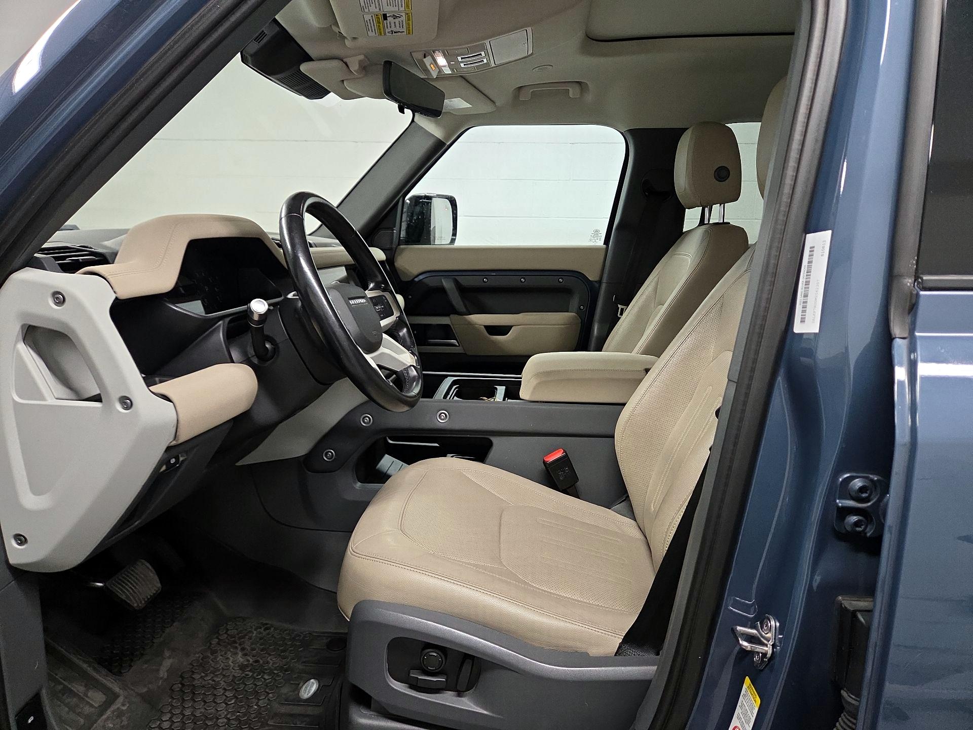 Thumbnail: 2021 Land Rover Defender - 9