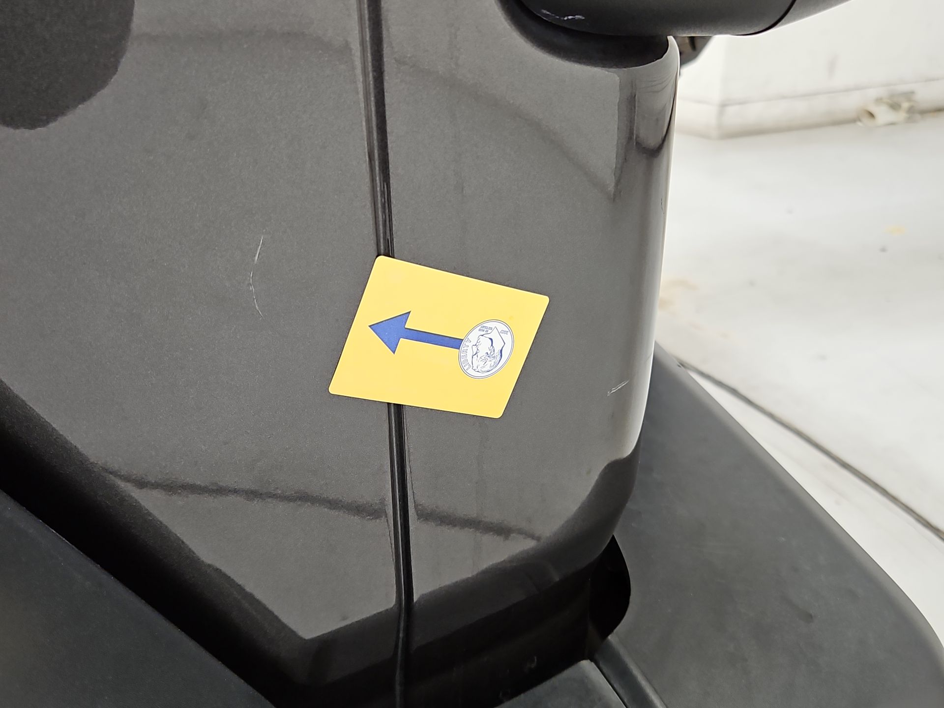 Thumbnail: 2022 Jeep Wrangler - 19