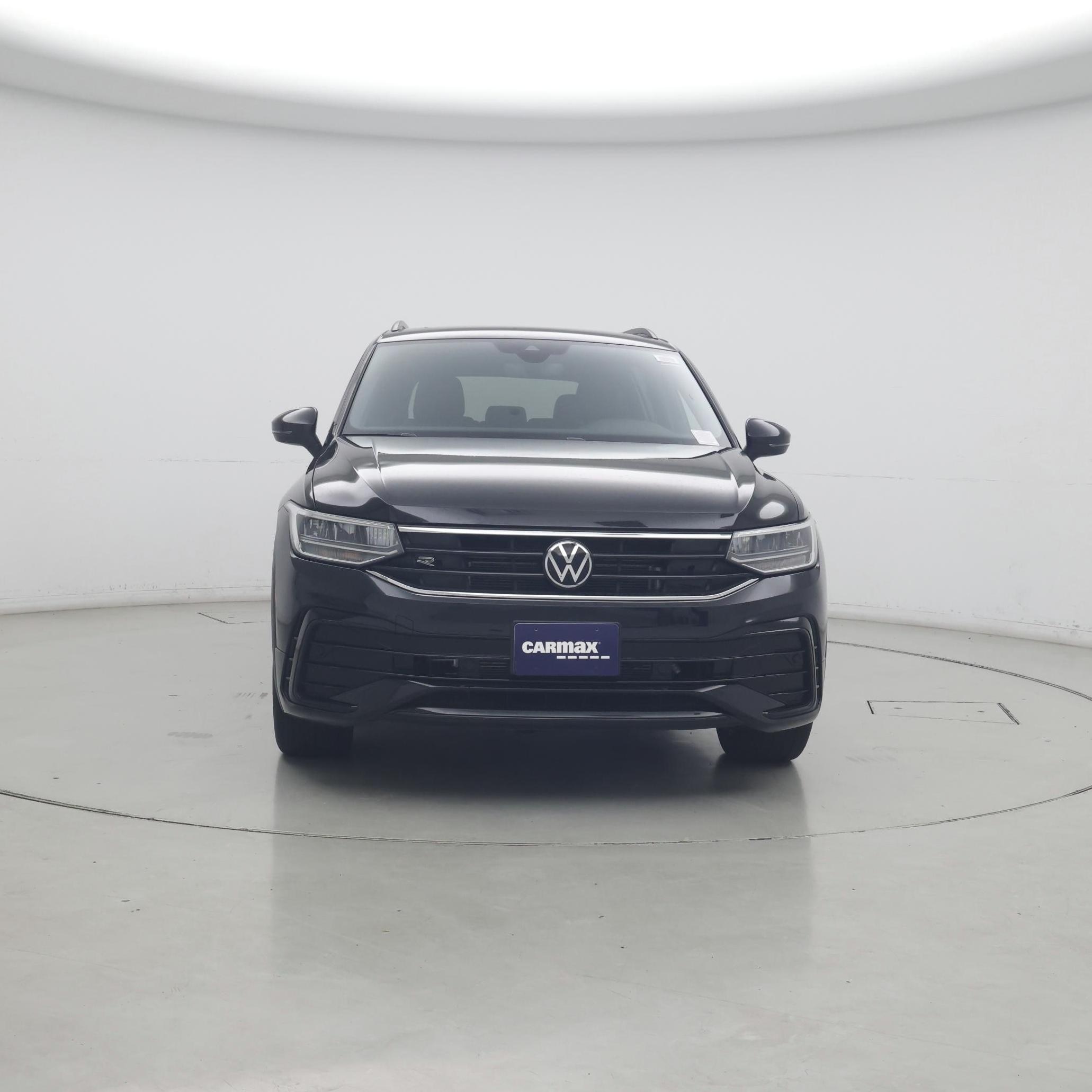 Thumbnail: 2023 Volkswagen Tiguan - 5