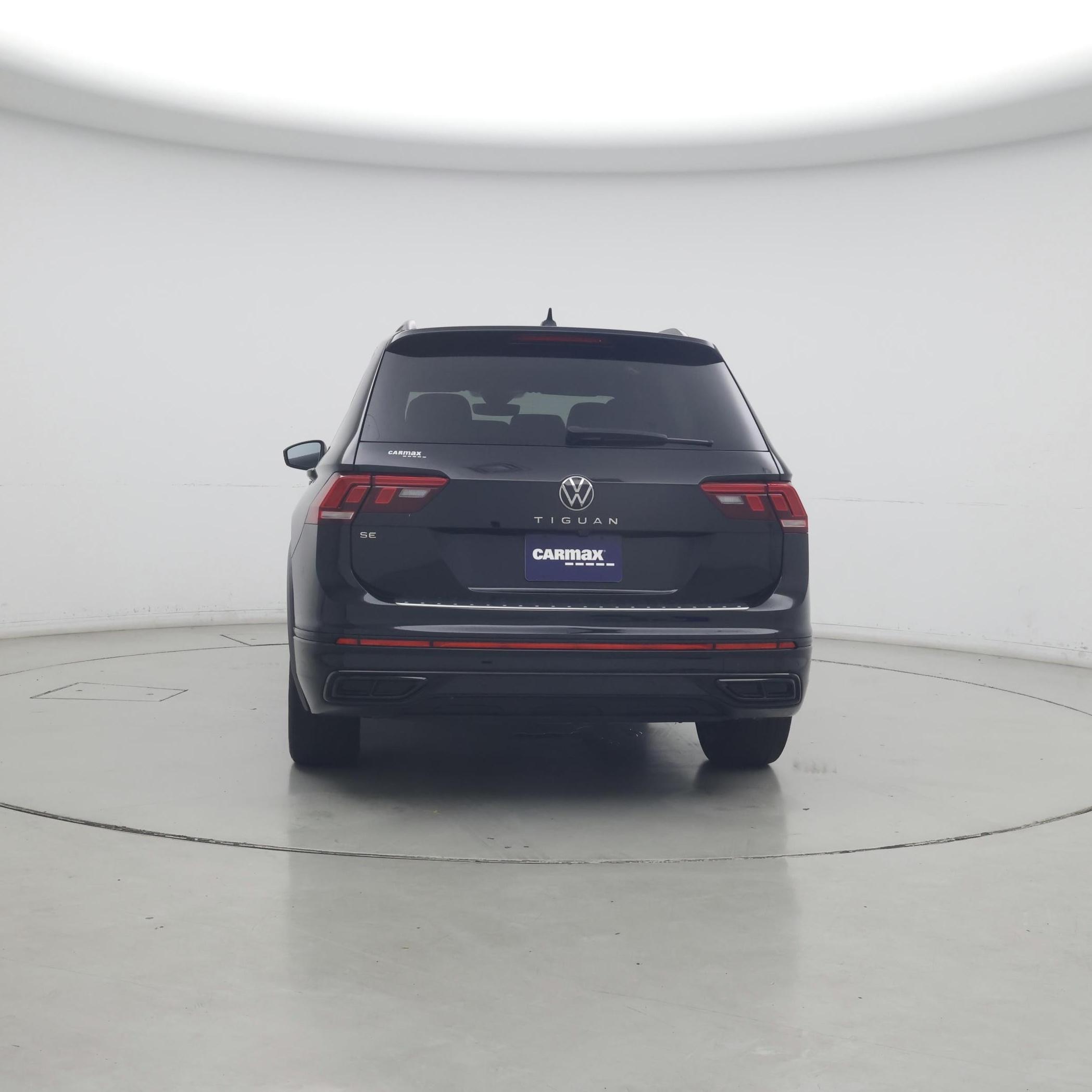 Thumbnail: 2023 Volkswagen Tiguan - 6