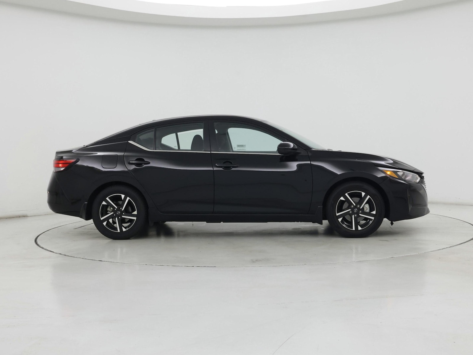 2025 Nissan Sentra SV - Photo 8