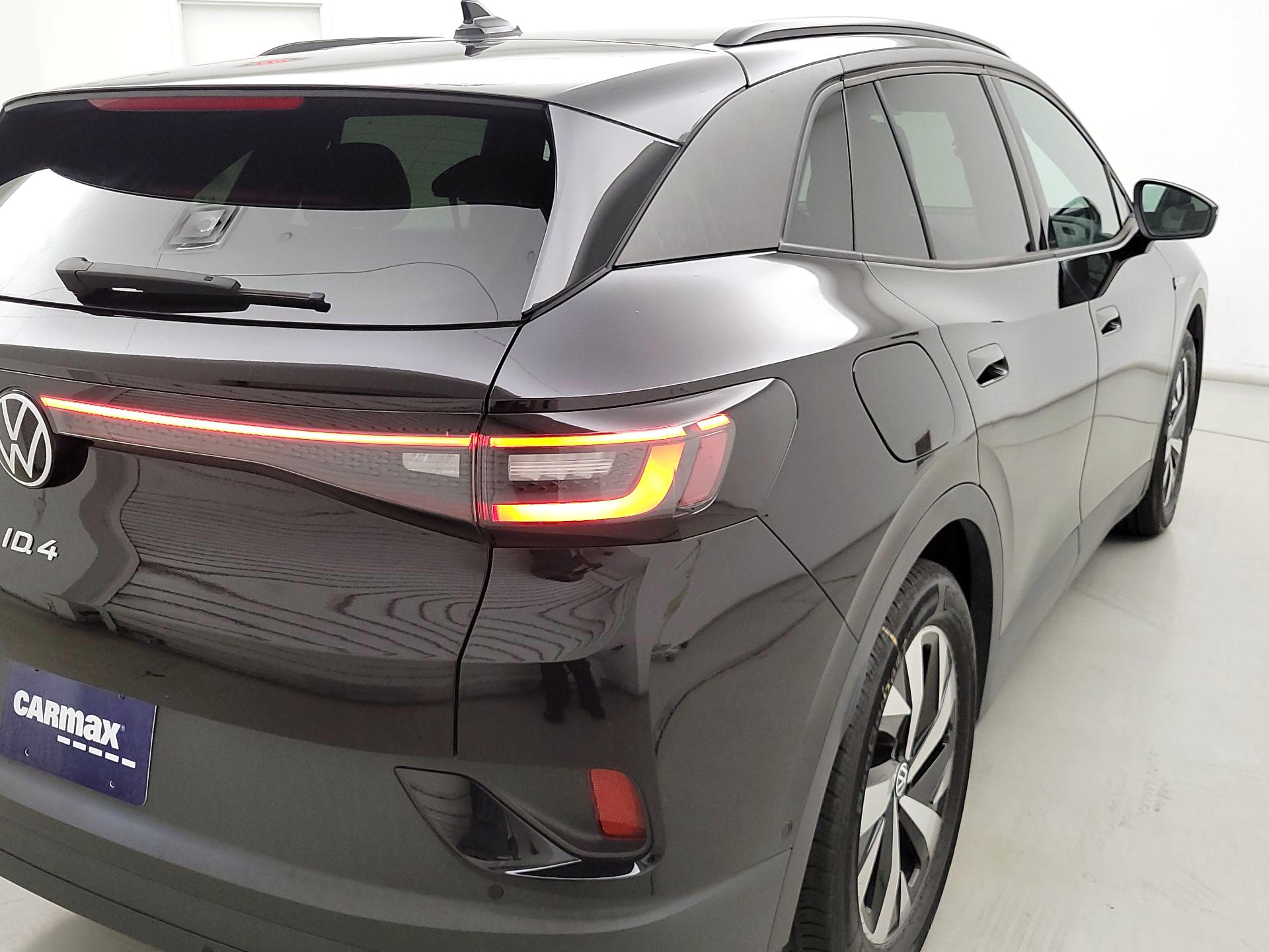 Thumbnail: 2023 Volkswagen ID.4 - 5