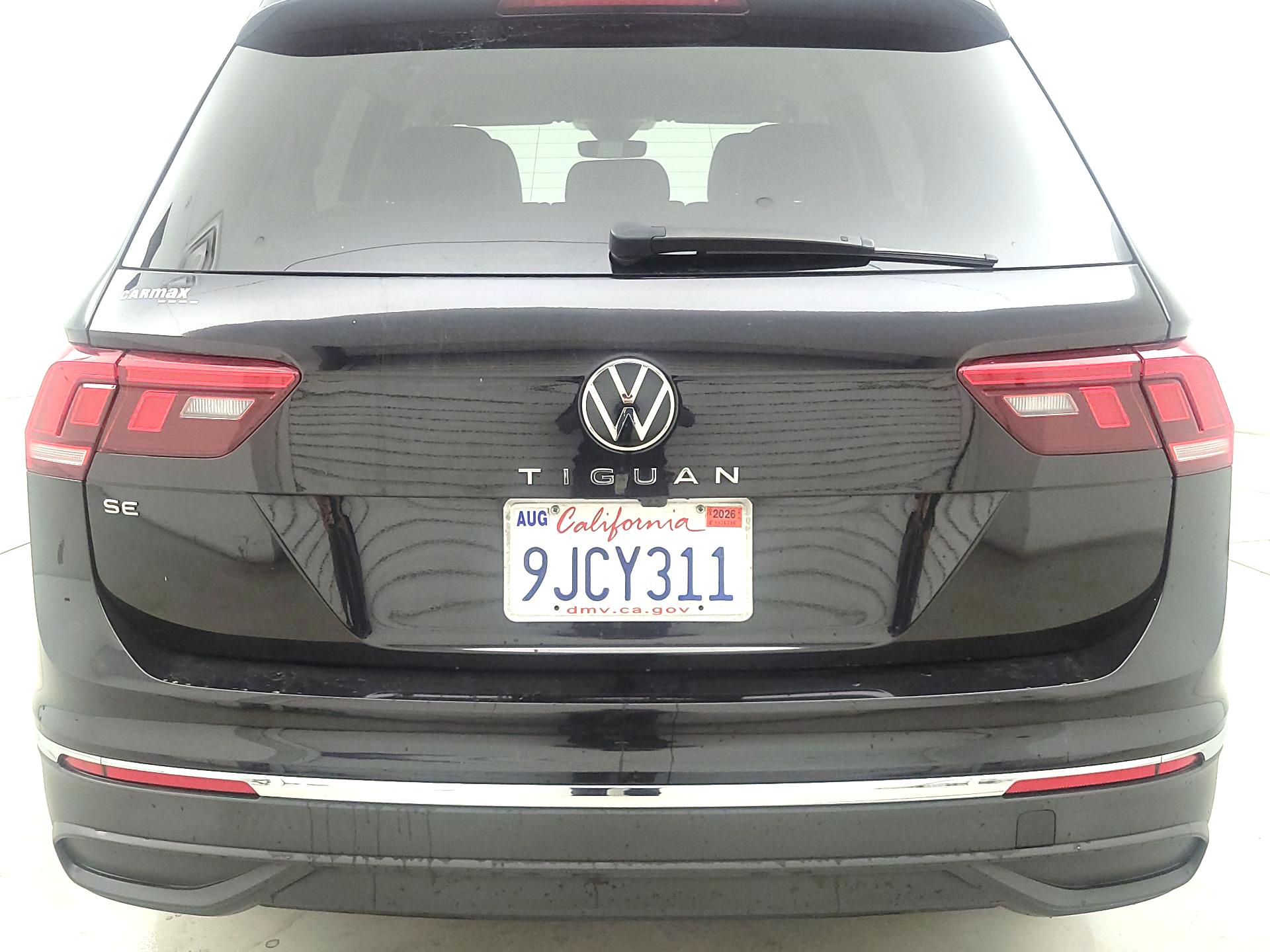 Thumbnail: 2023 Volkswagen Tiguan - 6