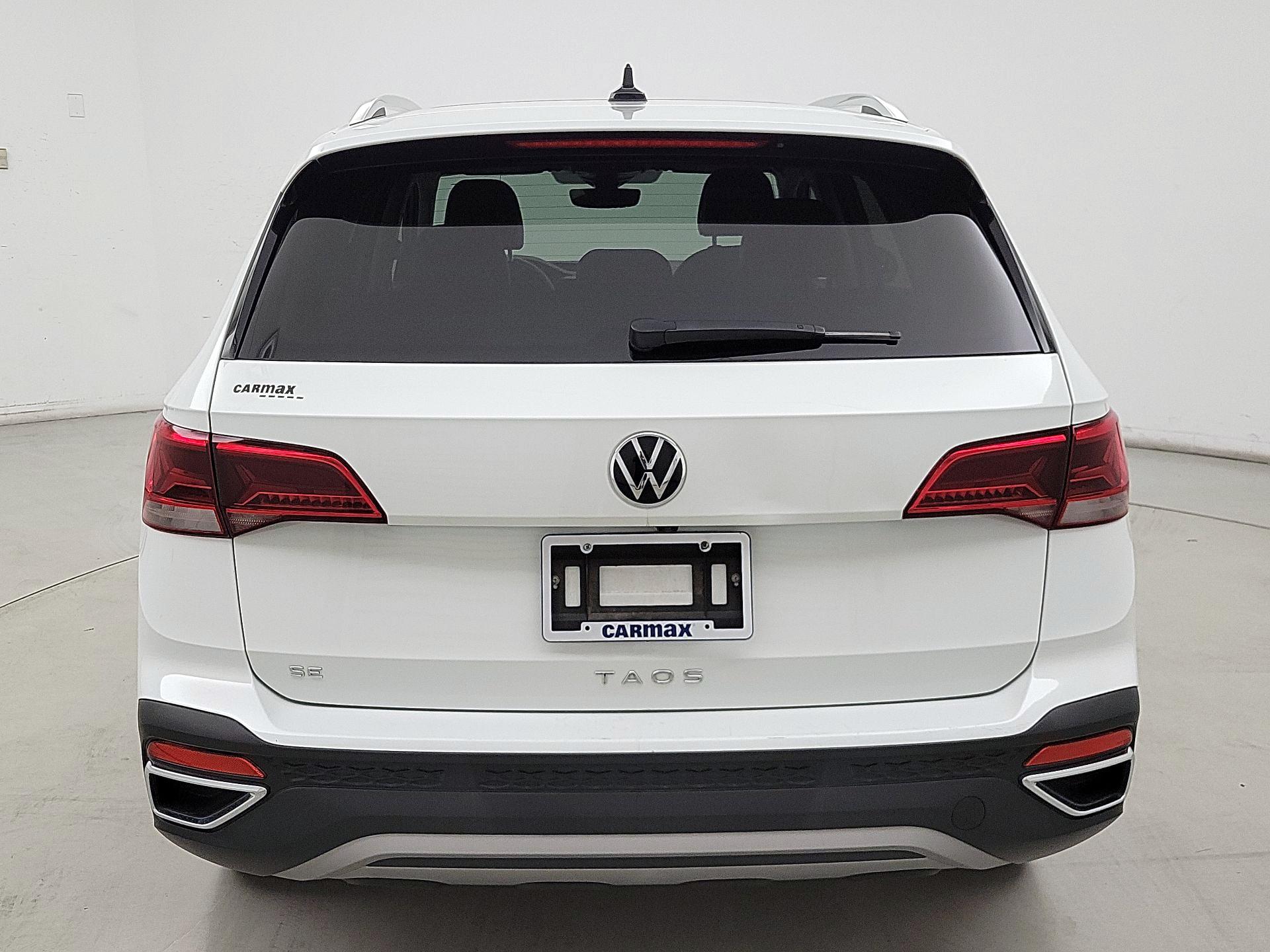 Thumbnail: 2023 Volkswagen Taos - 6