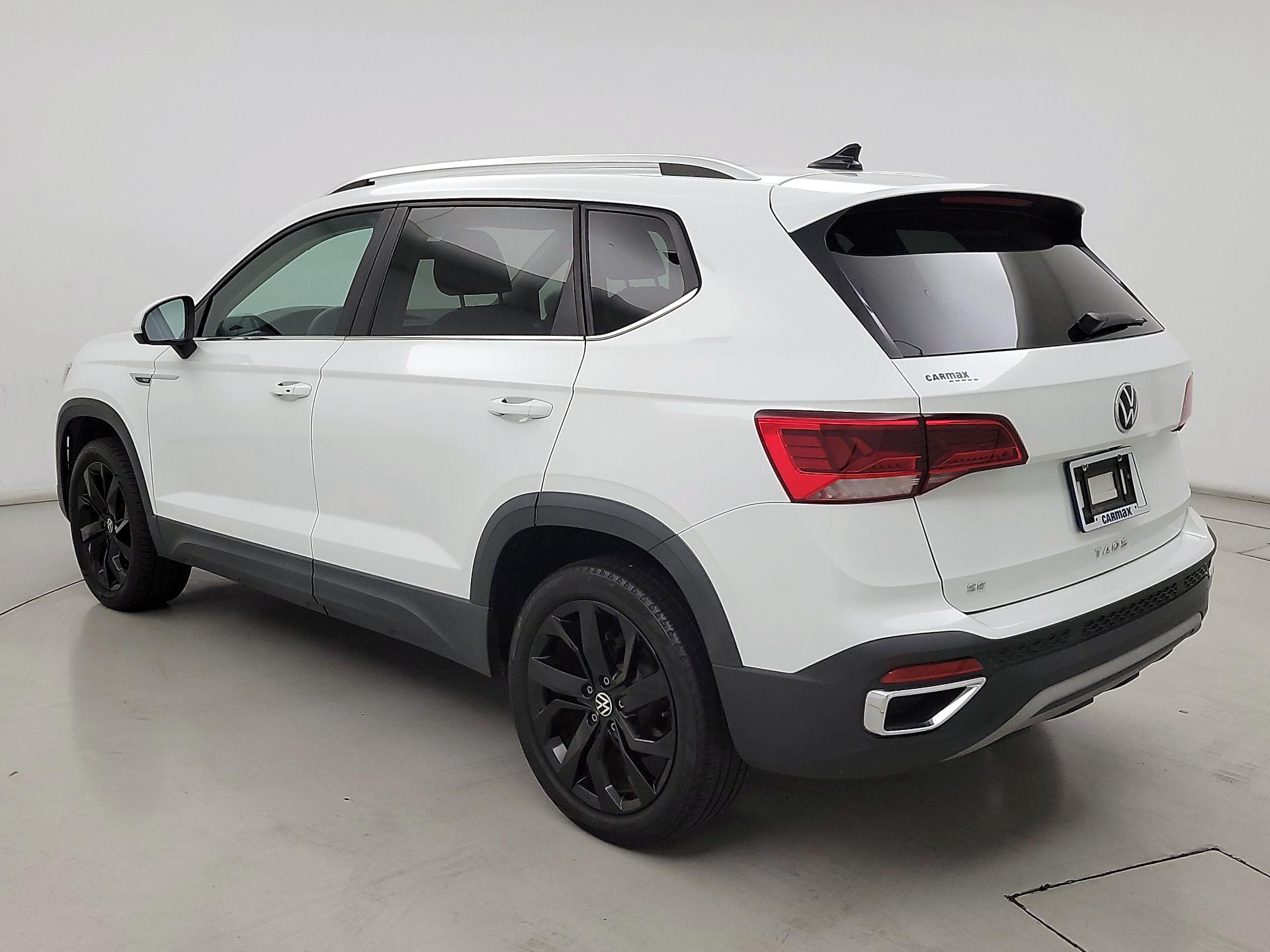 Thumbnail: 2023 Volkswagen Taos - 7