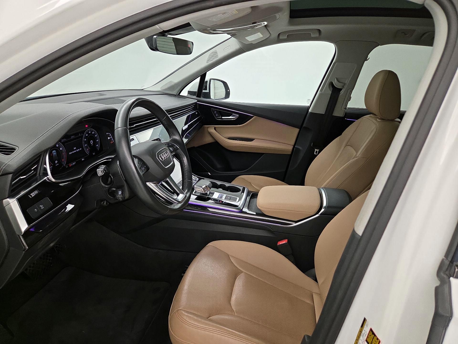 Thumbnail: 2023 Audi Q7 - 11