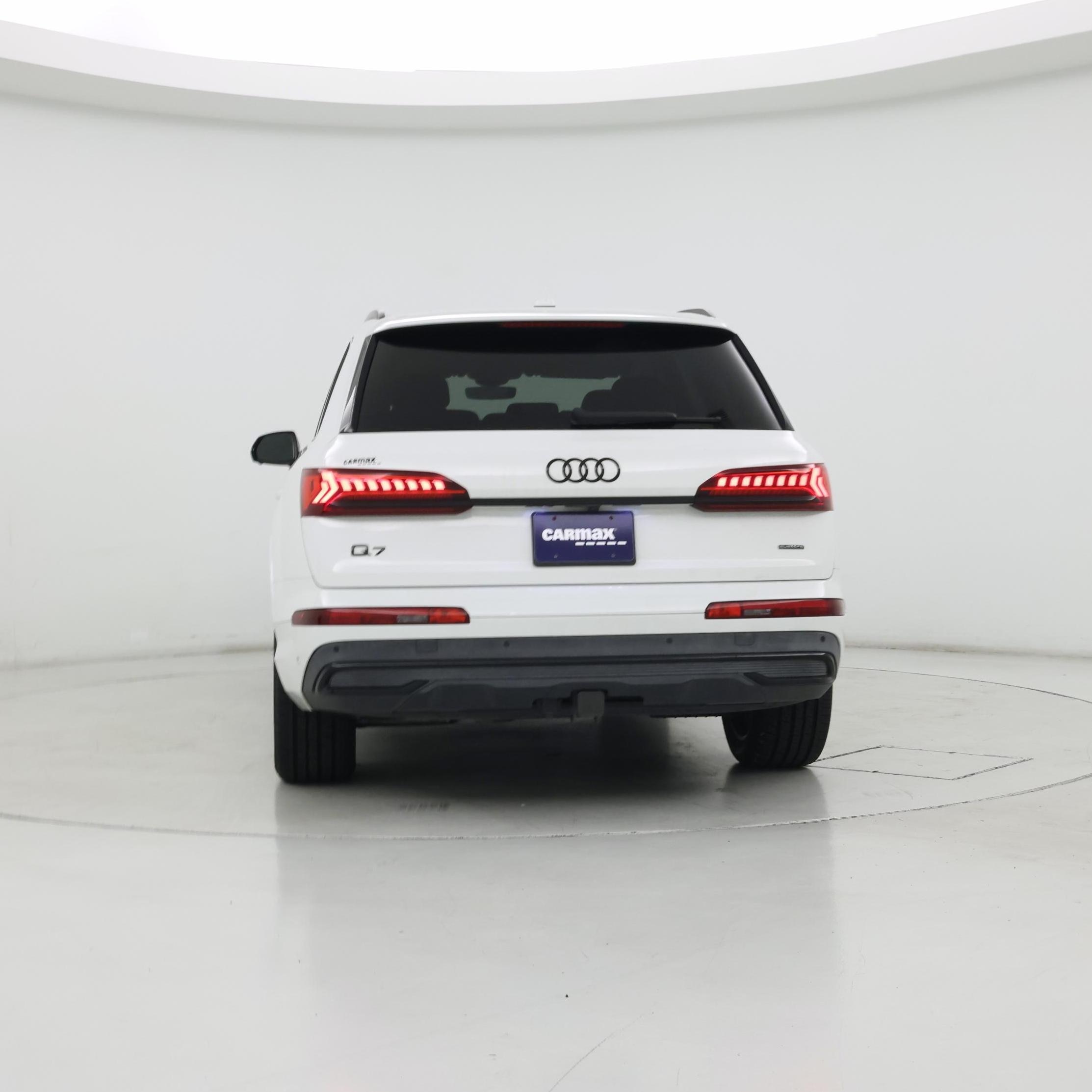 Thumbnail: 2023 Audi Q7 - 6