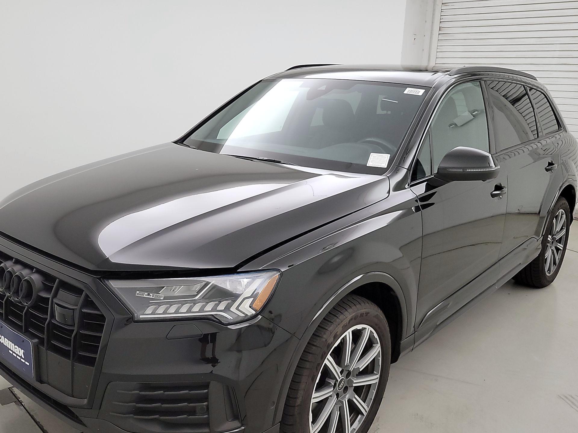 Thumbnail: 2023 Audi Q7 - 3