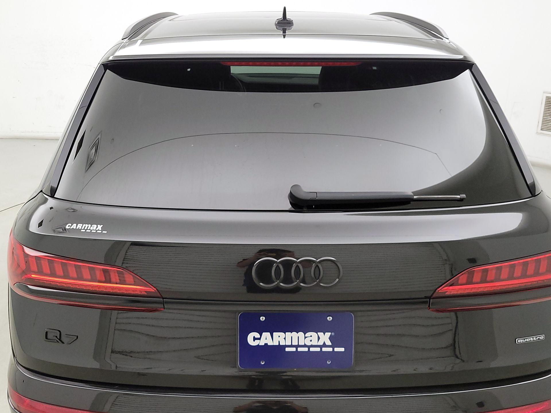 Thumbnail: 2023 Audi Q7 - 6