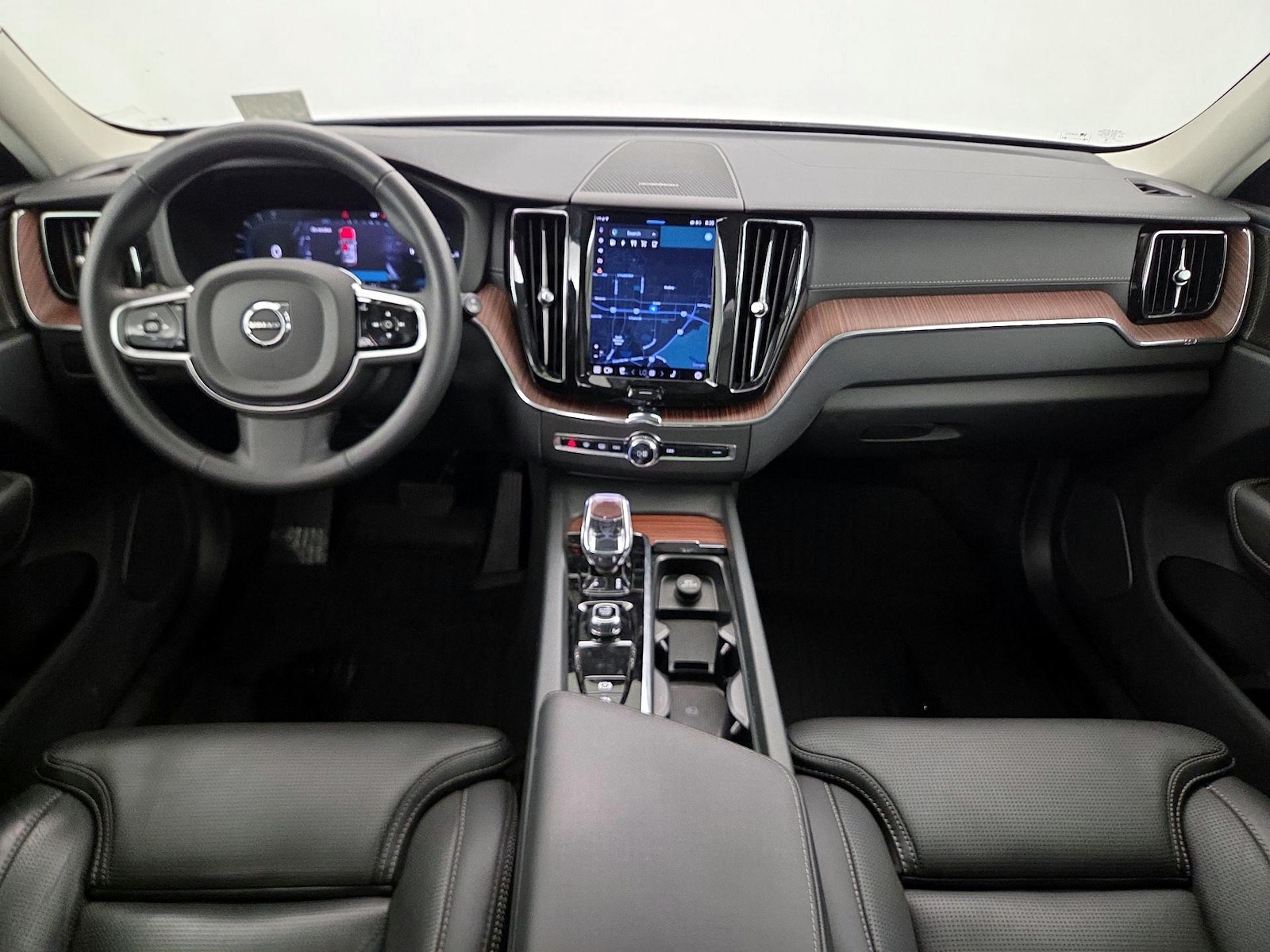 2023 Volvo XC60 Ultimate - Photo 10