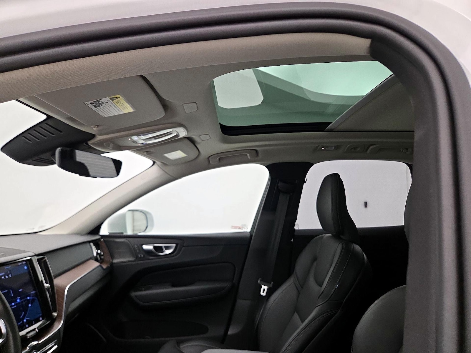 2023 Volvo XC60 Ultimate - Photo 21