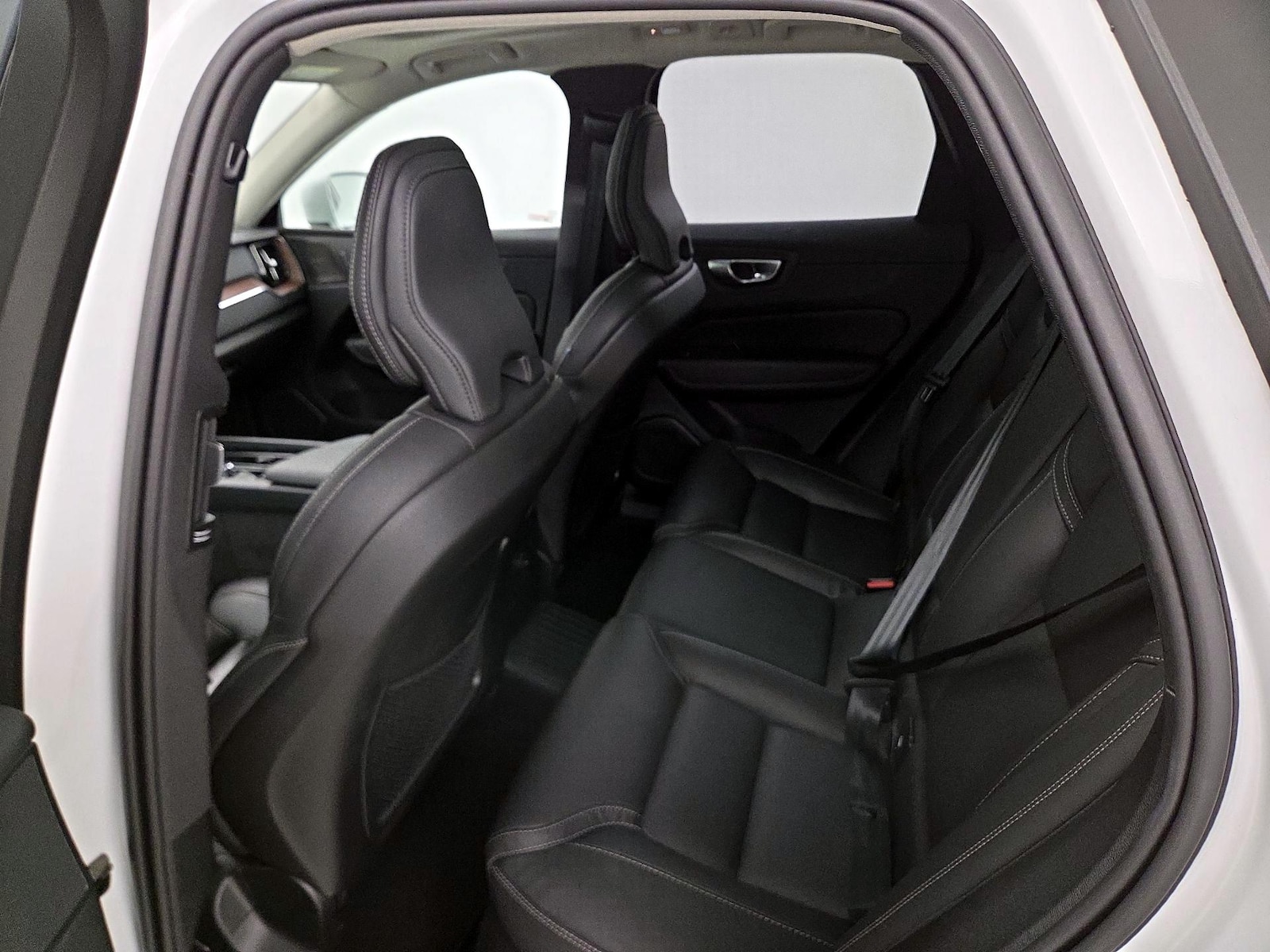 2023 Volvo XC60 Ultimate - Photo 22
