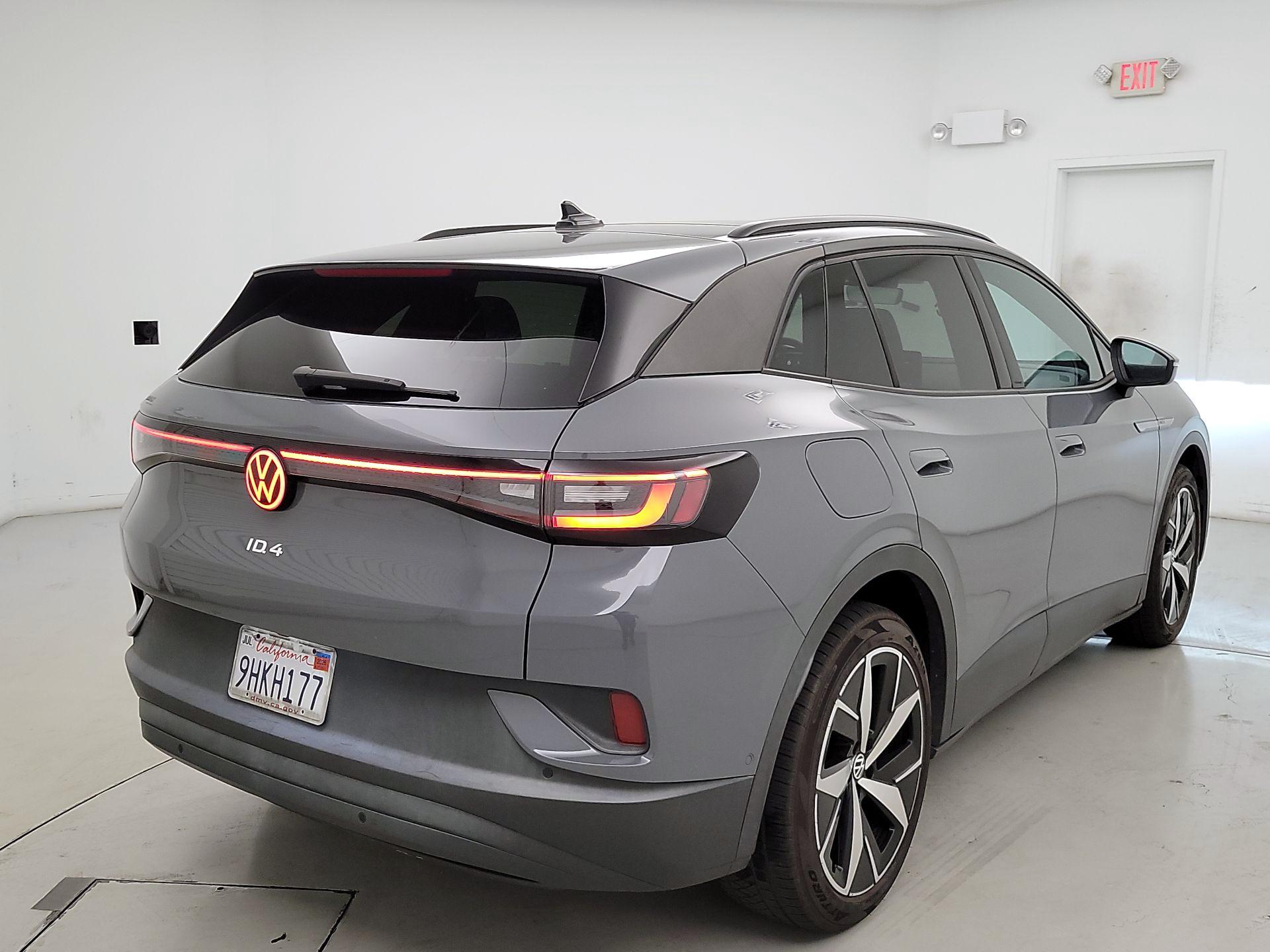 Thumbnail: 2023 Volkswagen ID.4 - 5
