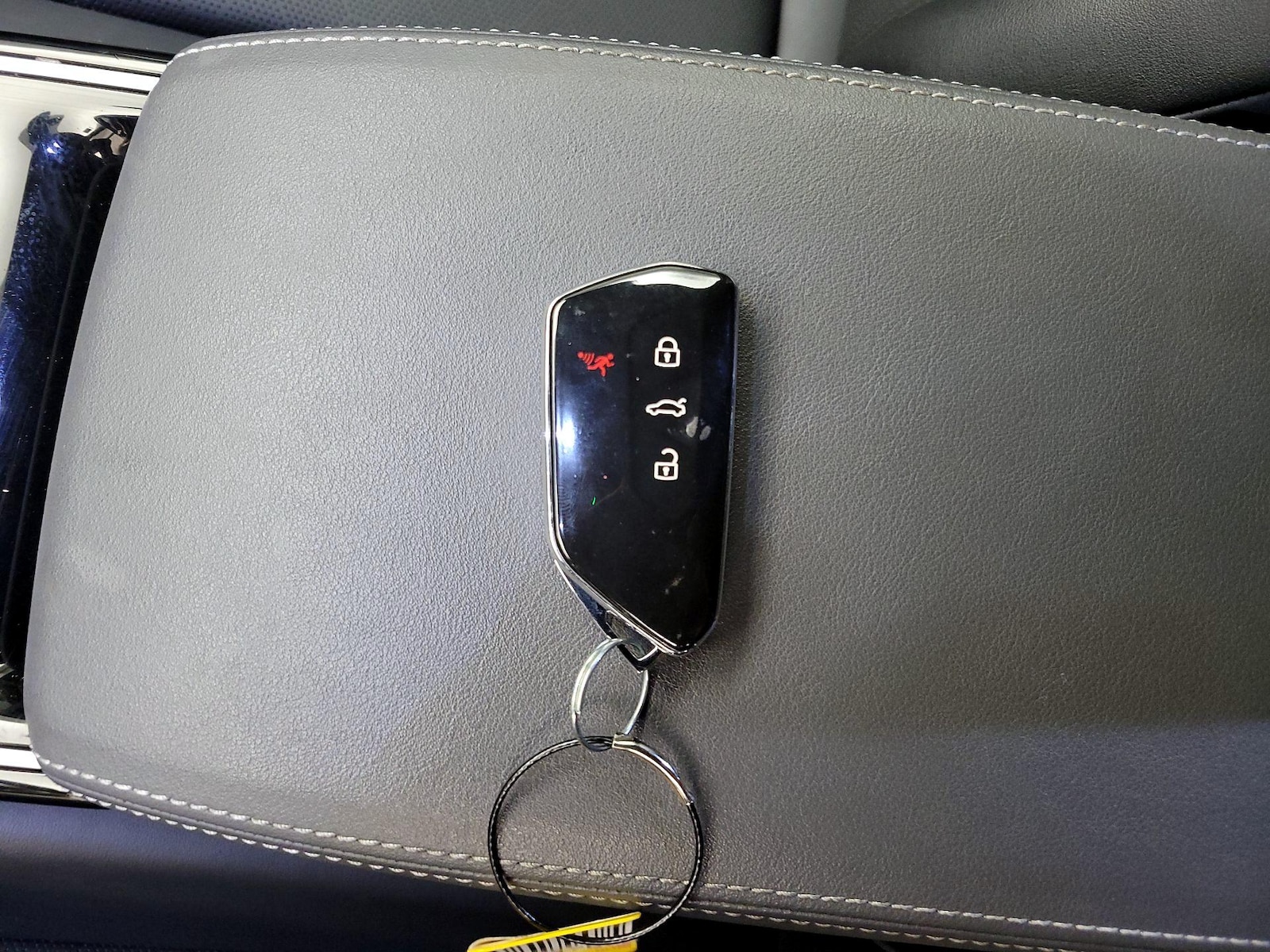 2023 Volkswagen ID.4 PRO S - Photo 23