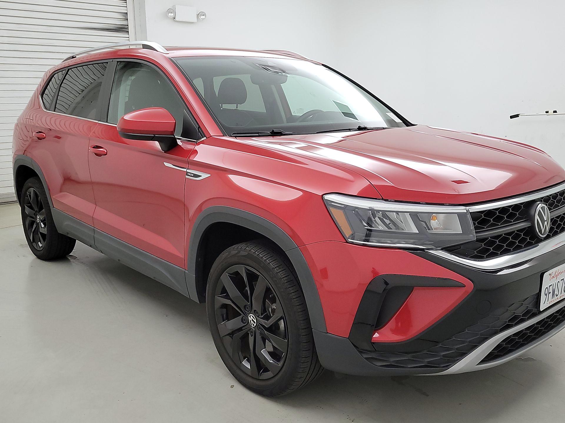 Thumbnail: 2023 Volkswagen Taos - 1