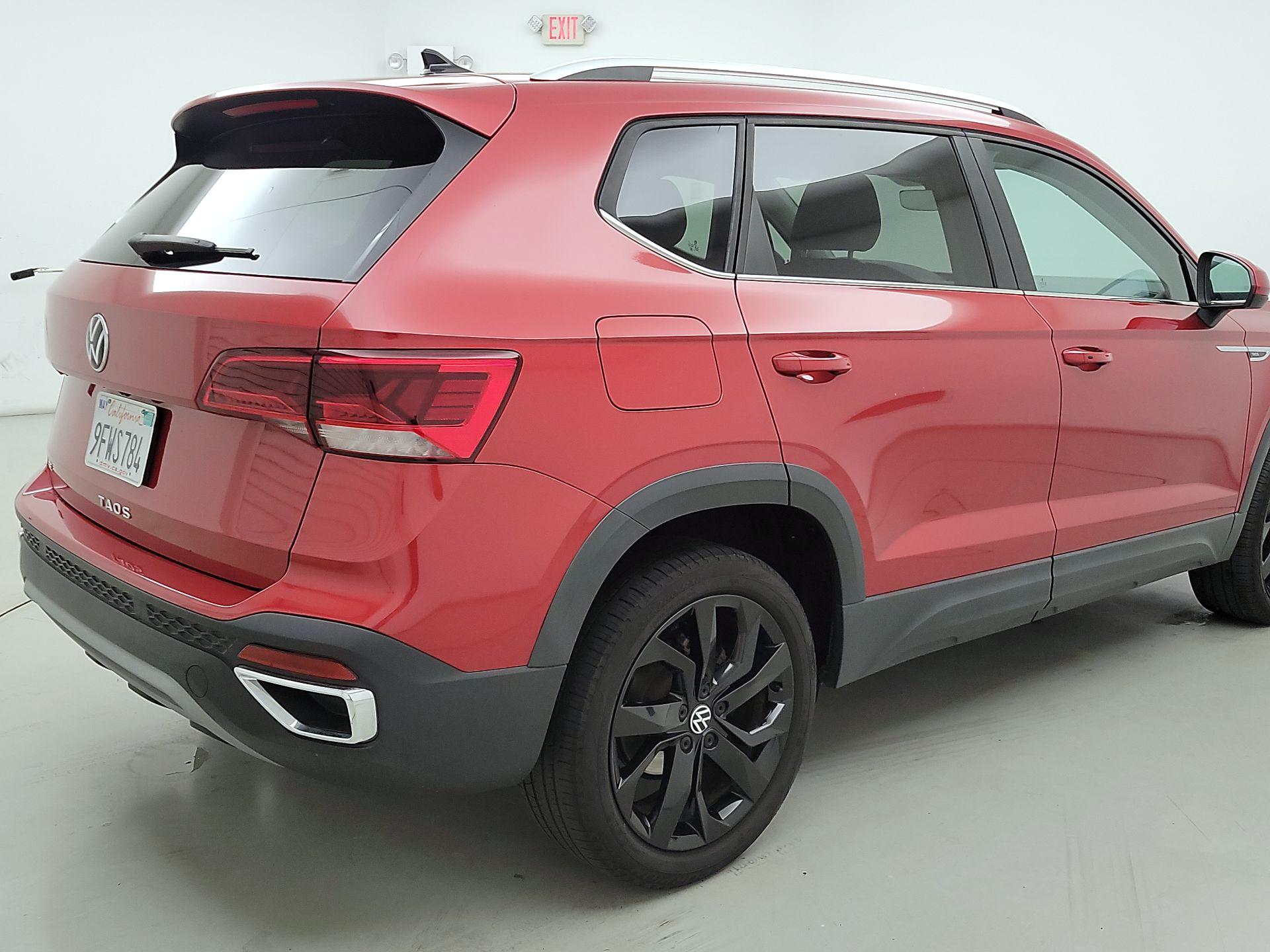 Thumbnail: 2023 Volkswagen Taos - 5