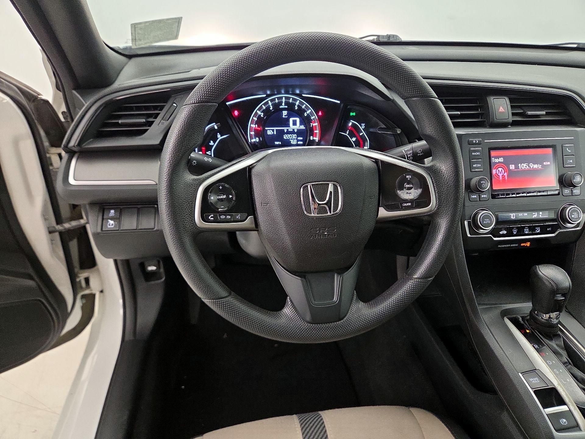 Thumbnail: 2017 Honda Civic - 10