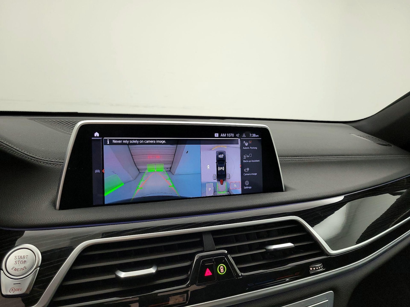 2022 BMW 7 Series 740i - Photo 16