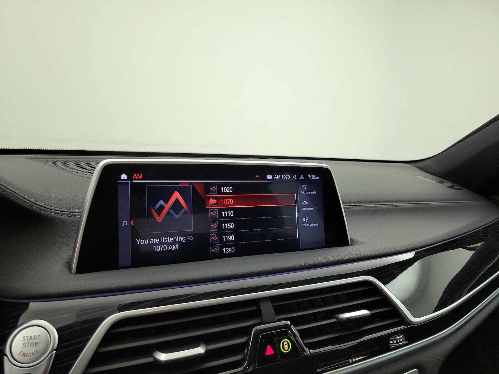 2022 BMW 7 Series 740i - Photo 17
