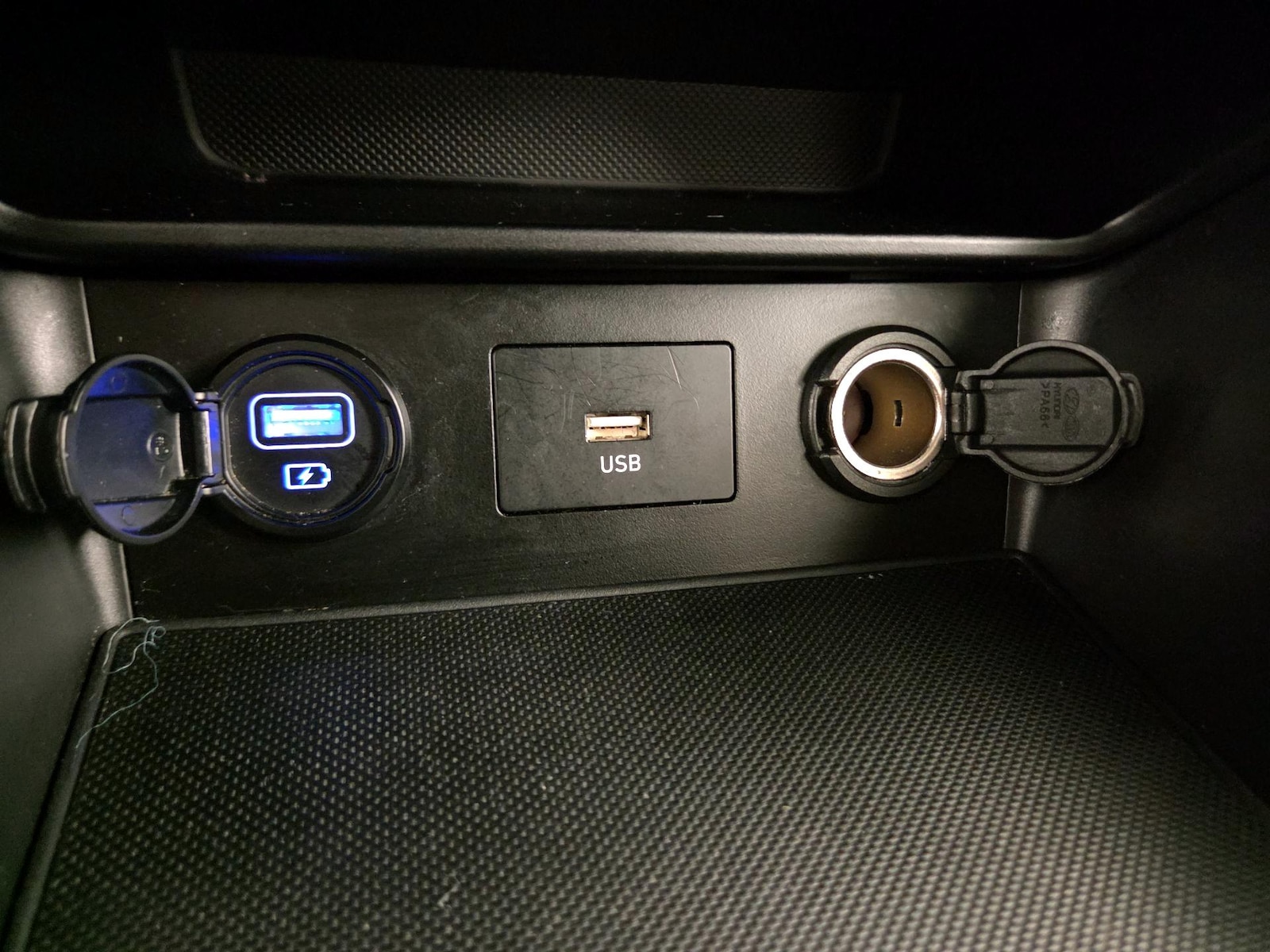 2023 Hyundai Kona SEL - Photo 19