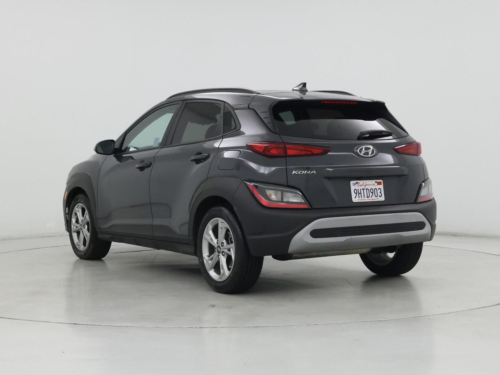 2023 Hyundai Kona SEL - Photo 3