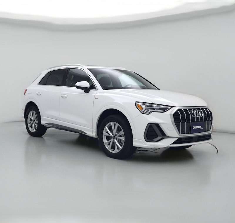 2023 Audi Q3 Premium