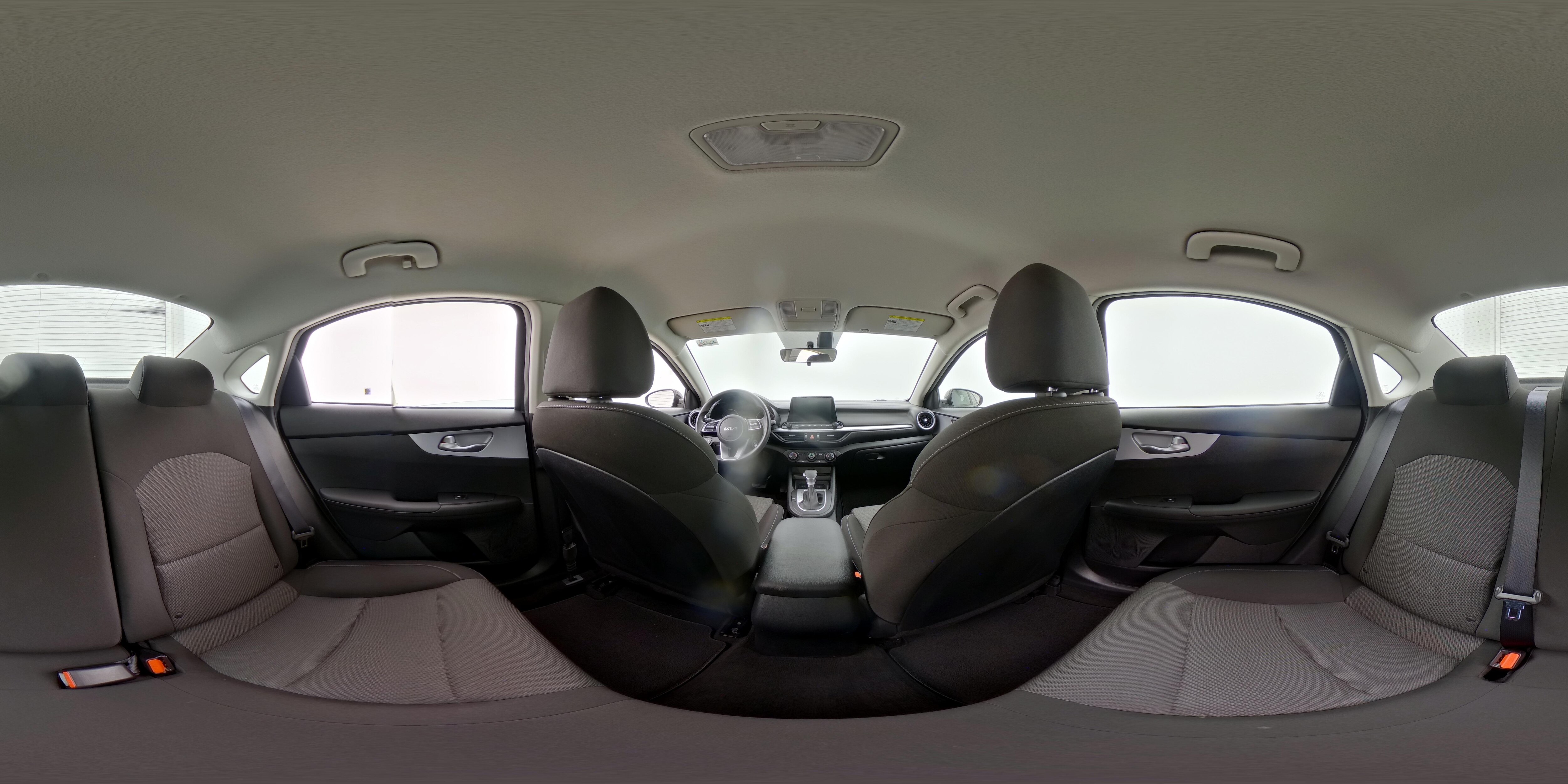 2024 Kia Forte LXS - Photo 23