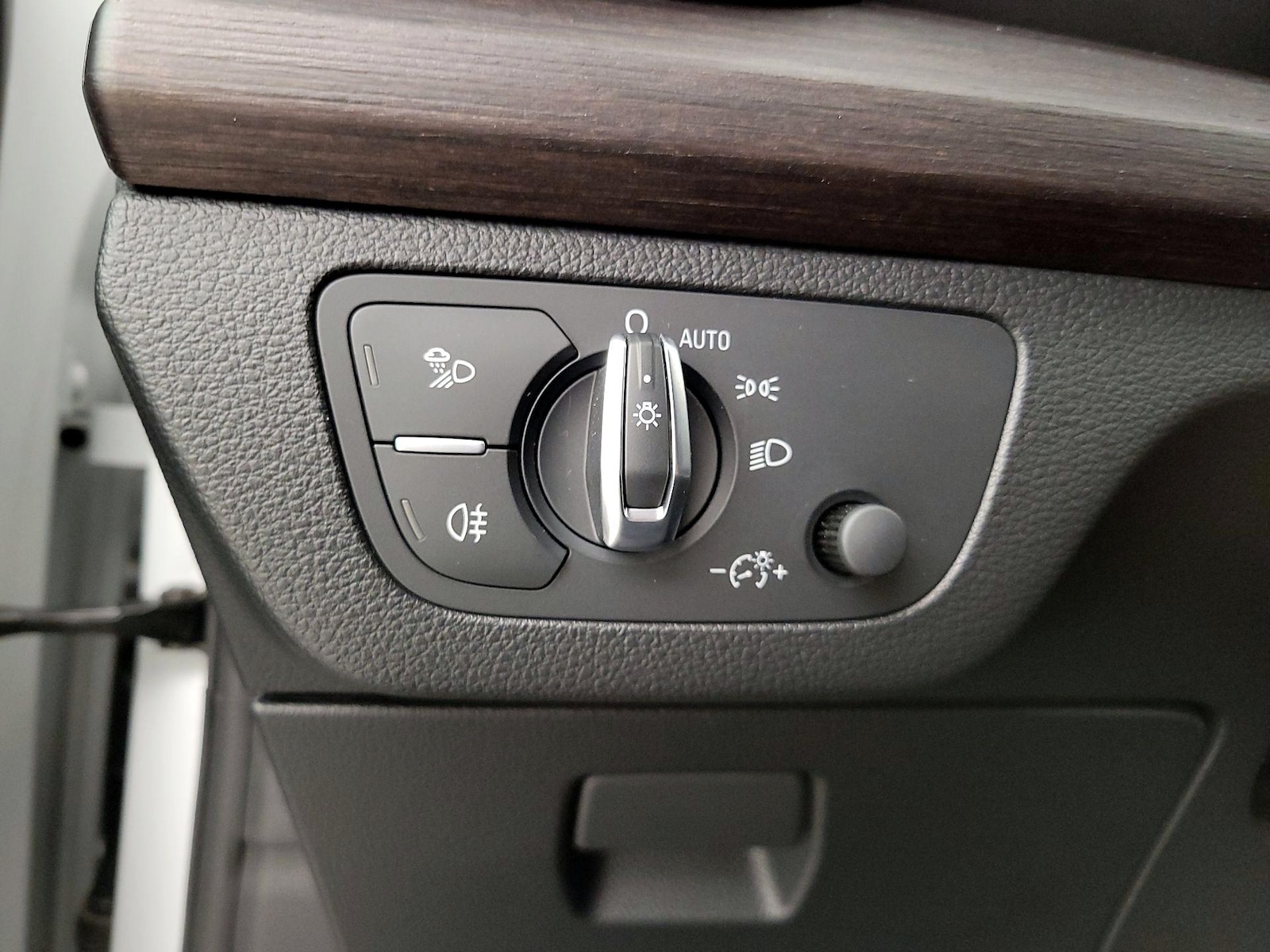 2023 Audi Q5 Premium Plus - Photo 12