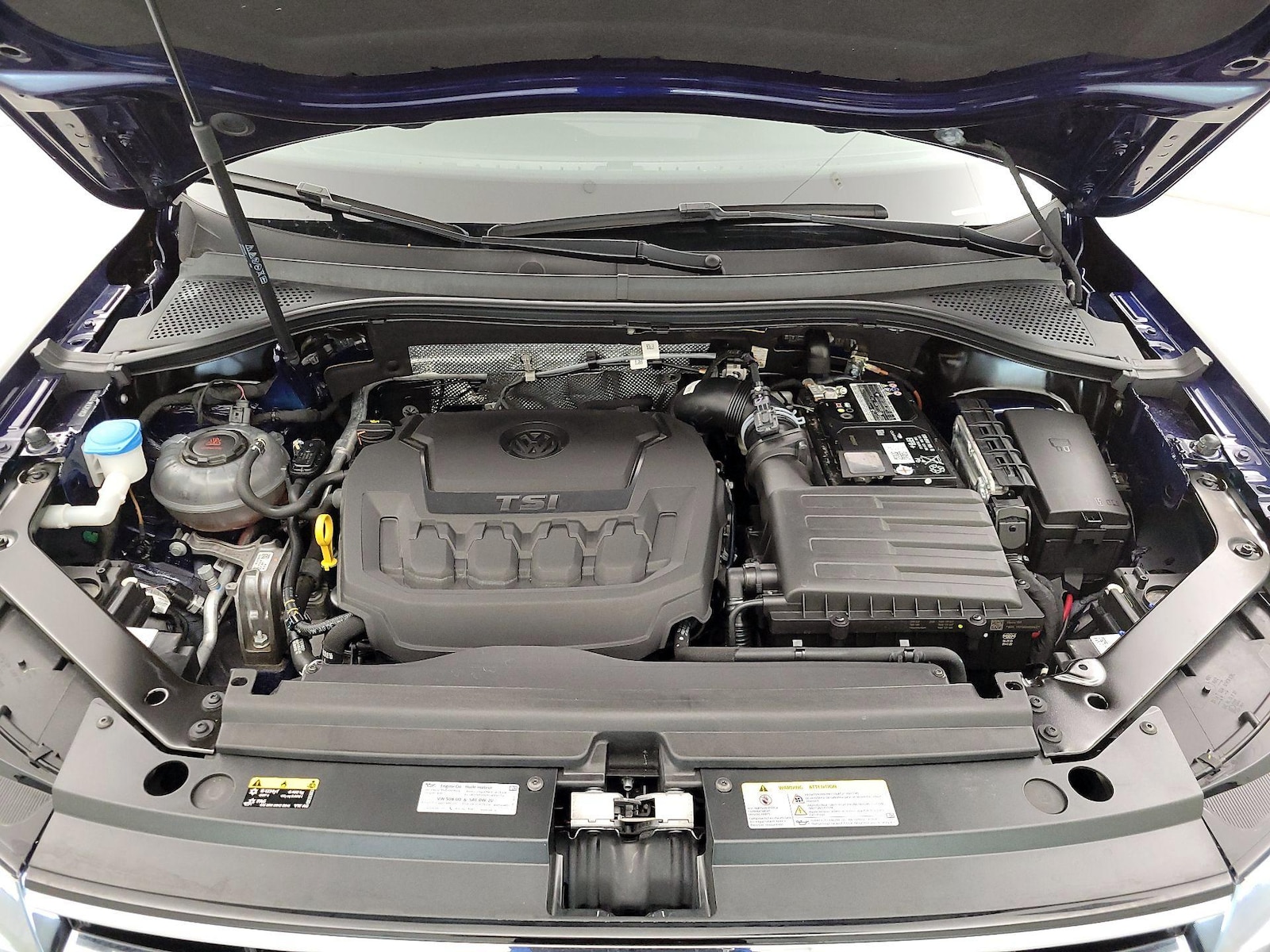 2023 Volkswagen Tiguan SE - Photo 19