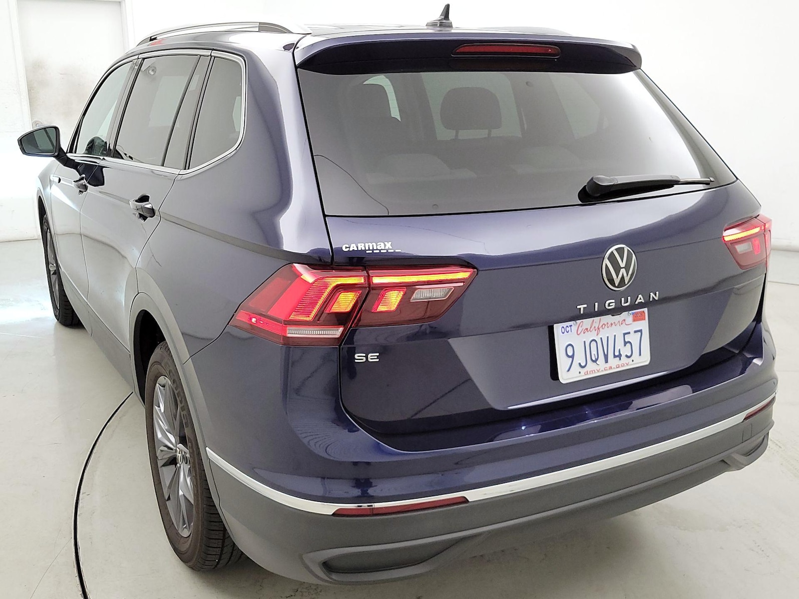 2023 Volkswagen Tiguan SE - Photo 7