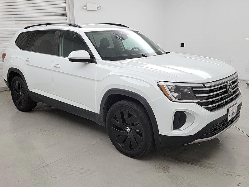 2024 Volkswagen Atlas SE w/Tech