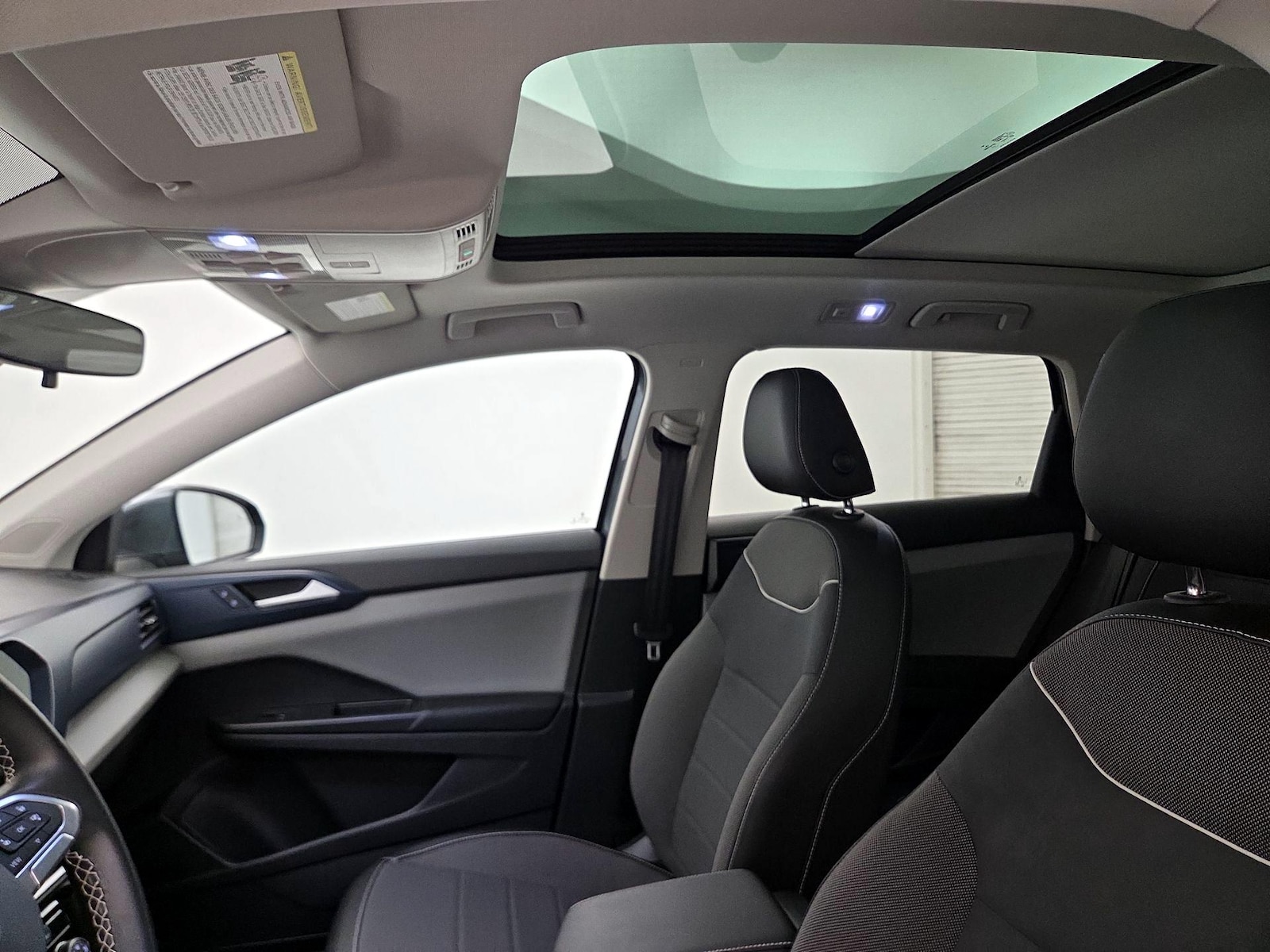 2023 Volkswagen Taos SE - Photo 20