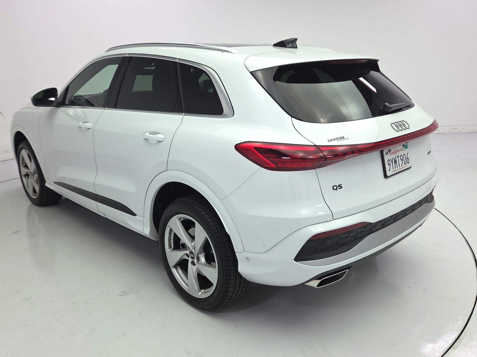 Thumbnail: 2025 Audi Q5 - 7