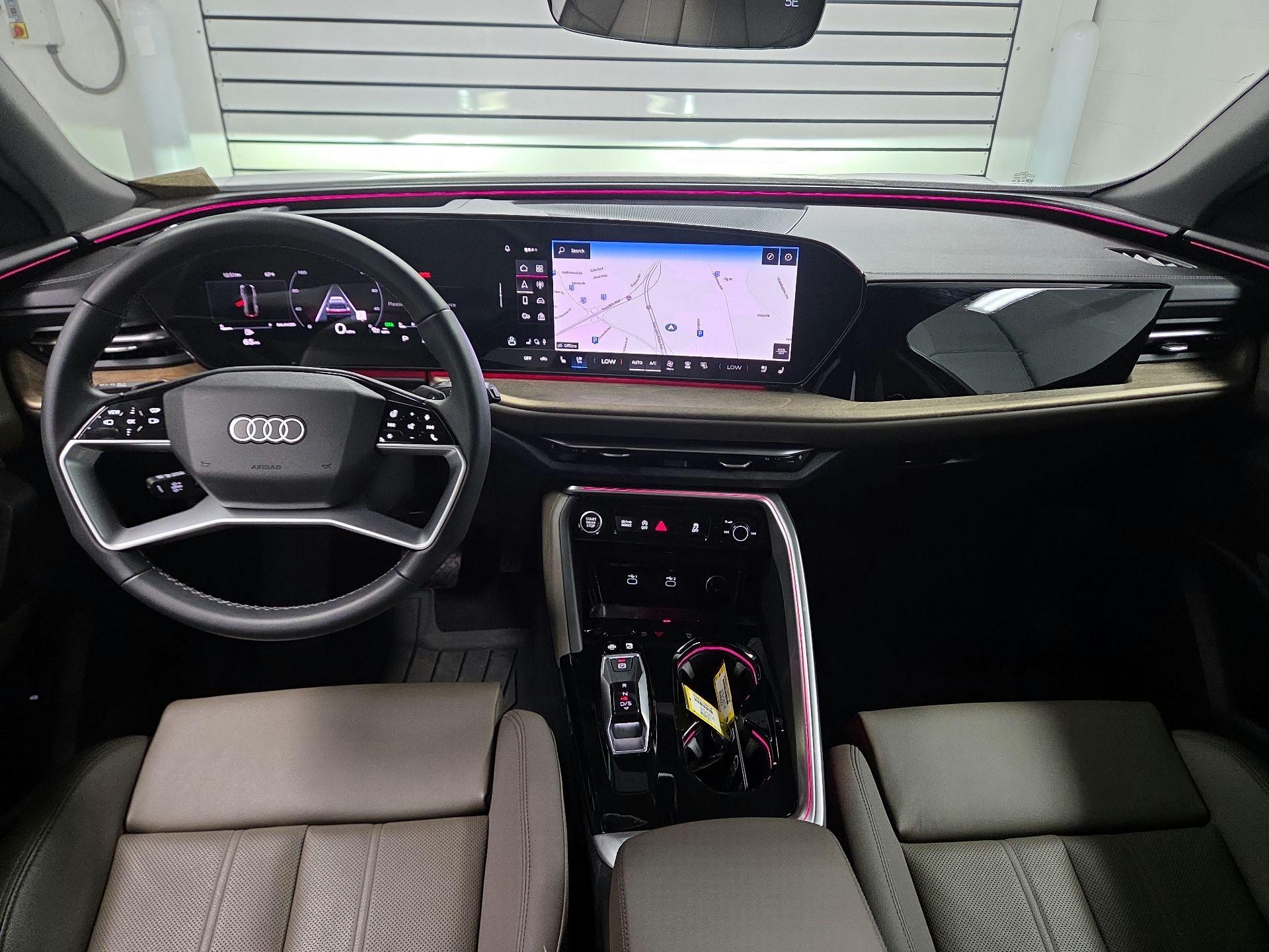 Thumbnail: 2025 Audi Q5 - 8