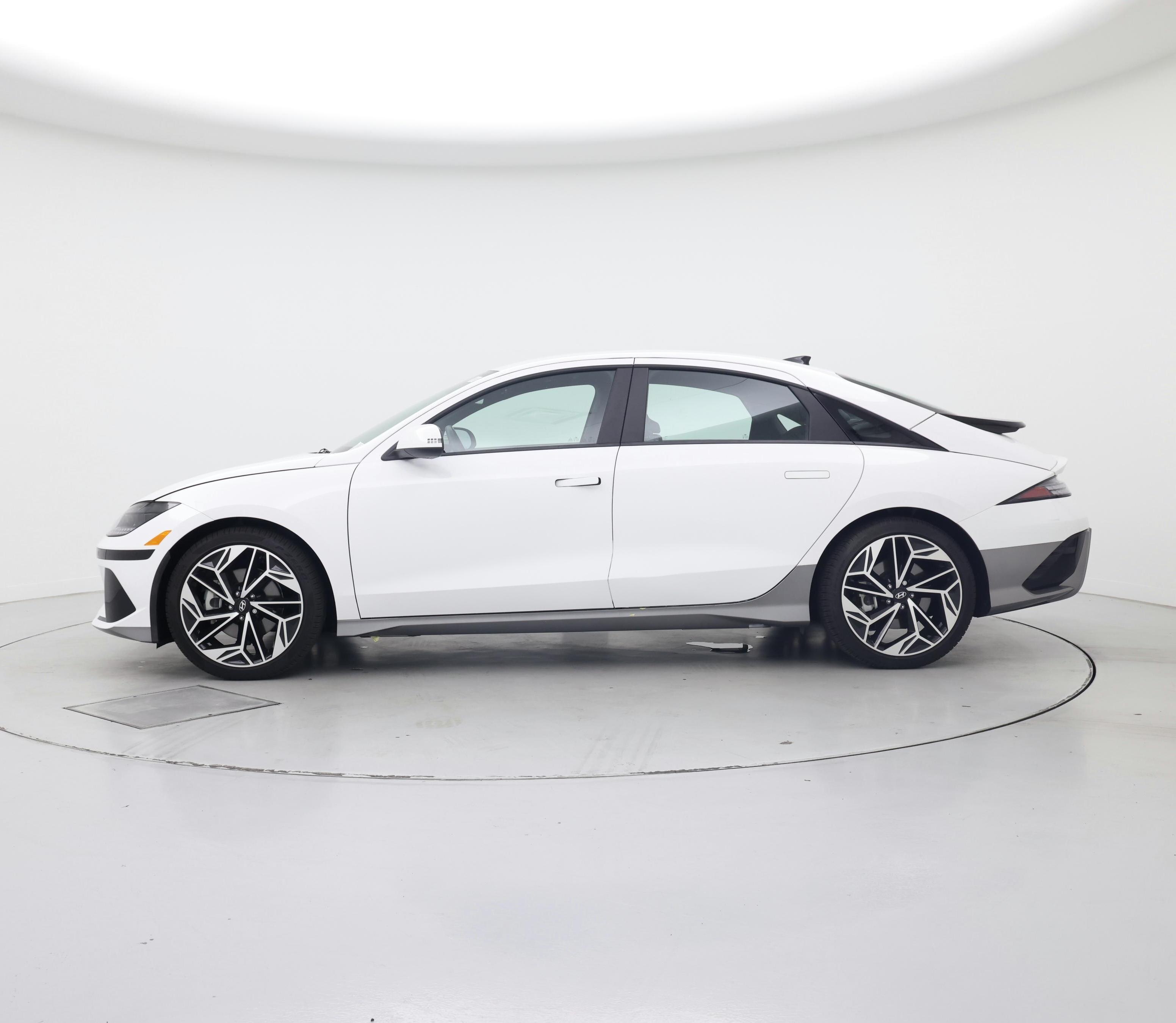 Thumbnail: 2025 Hyundai Ioniq 6 - 3