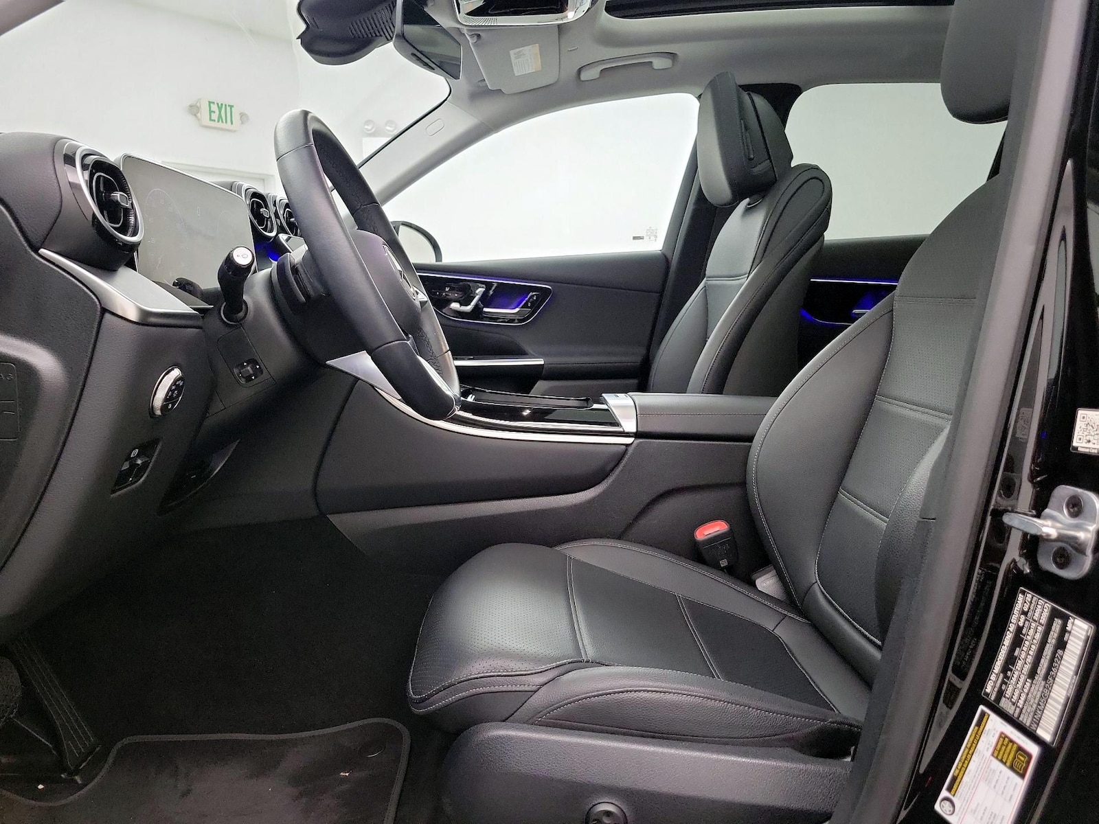 2025 Mercedes-Benz GLC Base - Photo 12