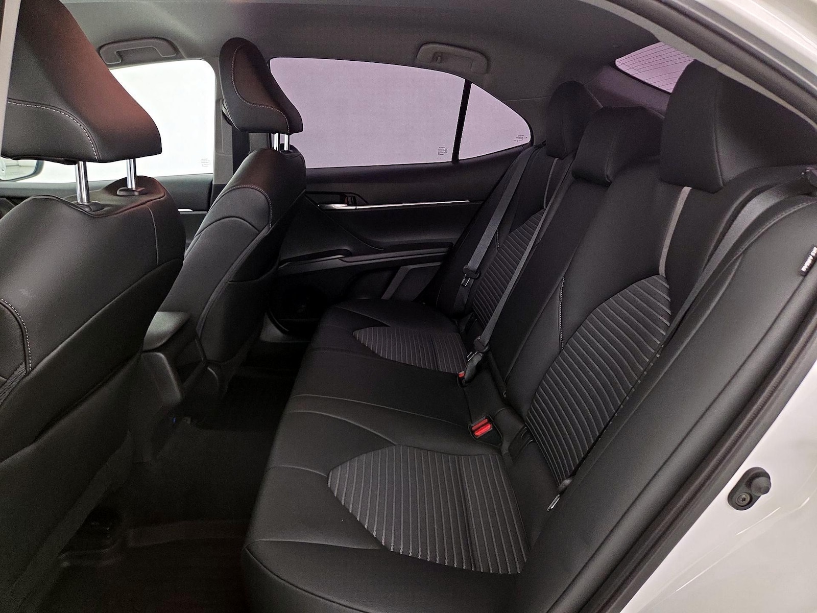 2023 Toyota Camry SE - Photo 20