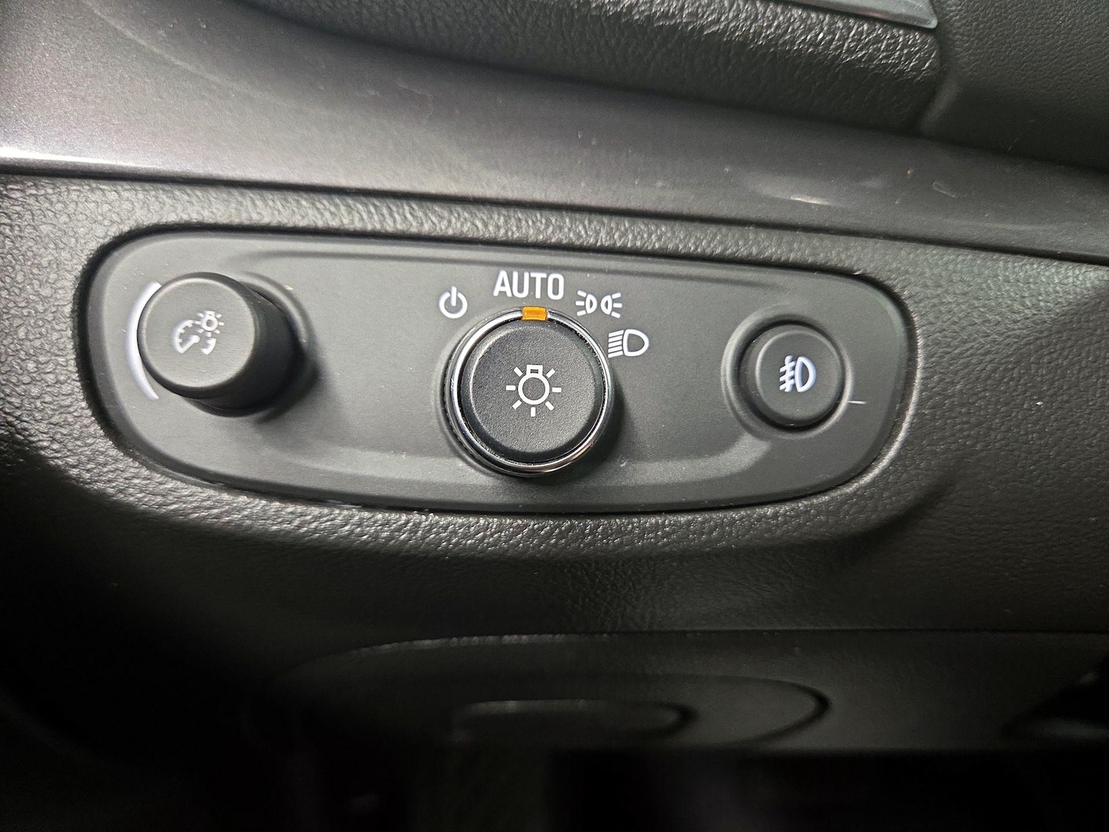 2019 Buick Encore Sport Touring - Photo 14