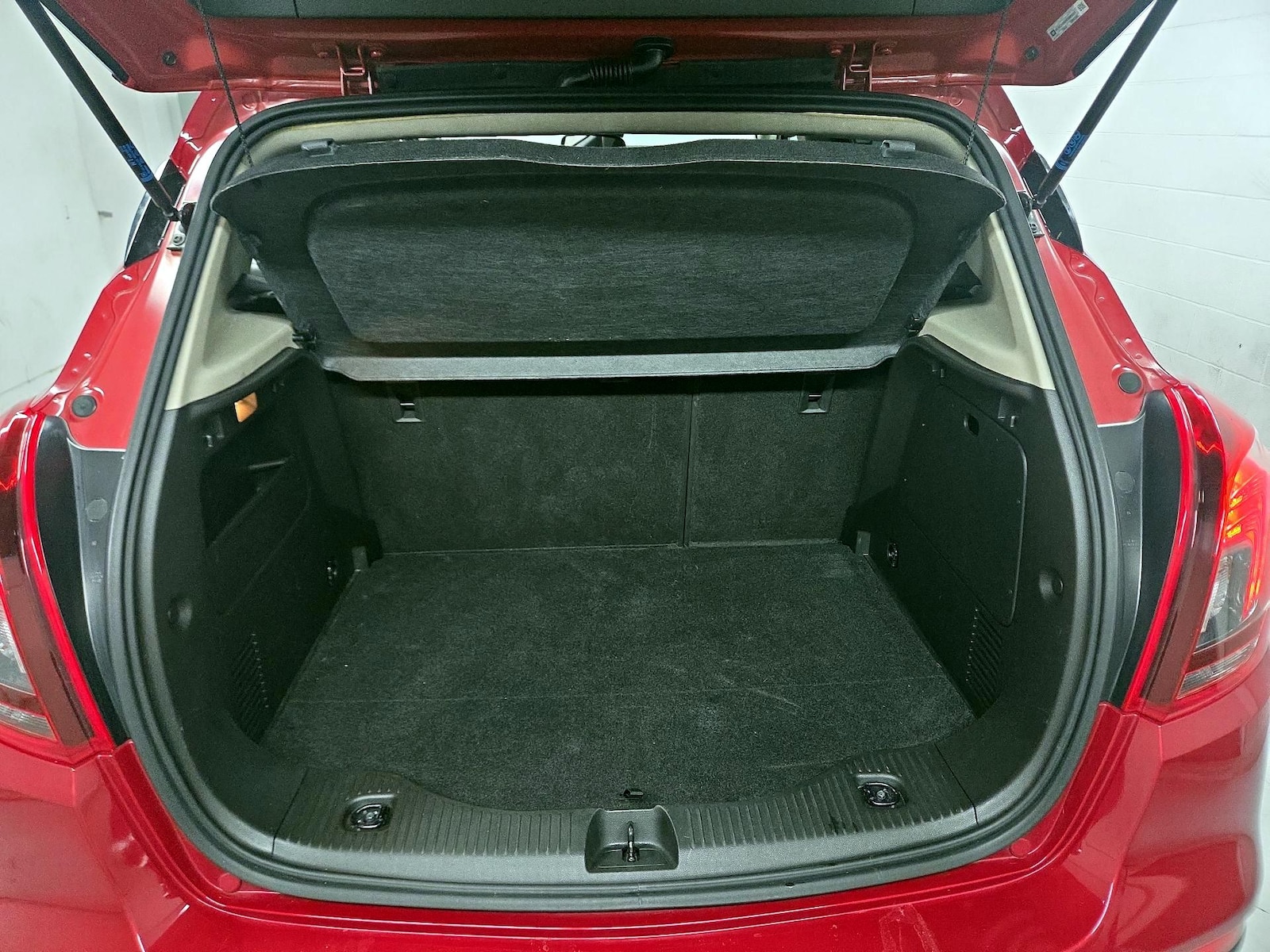 2019 Buick Encore Sport Touring - Photo 21