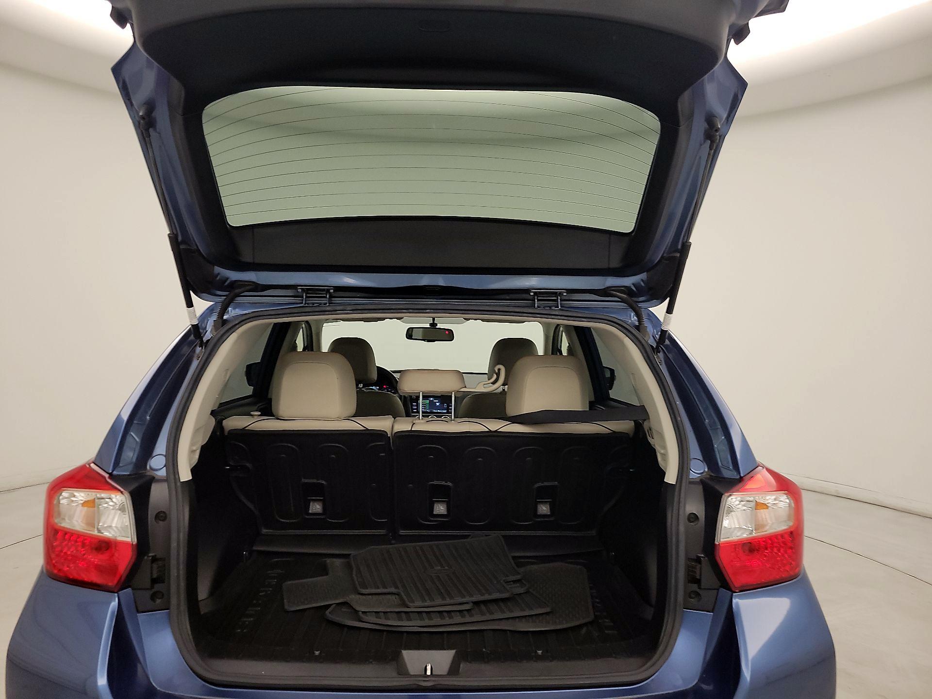Thumbnail: 2016 Subaru XV Crosstrek - 19