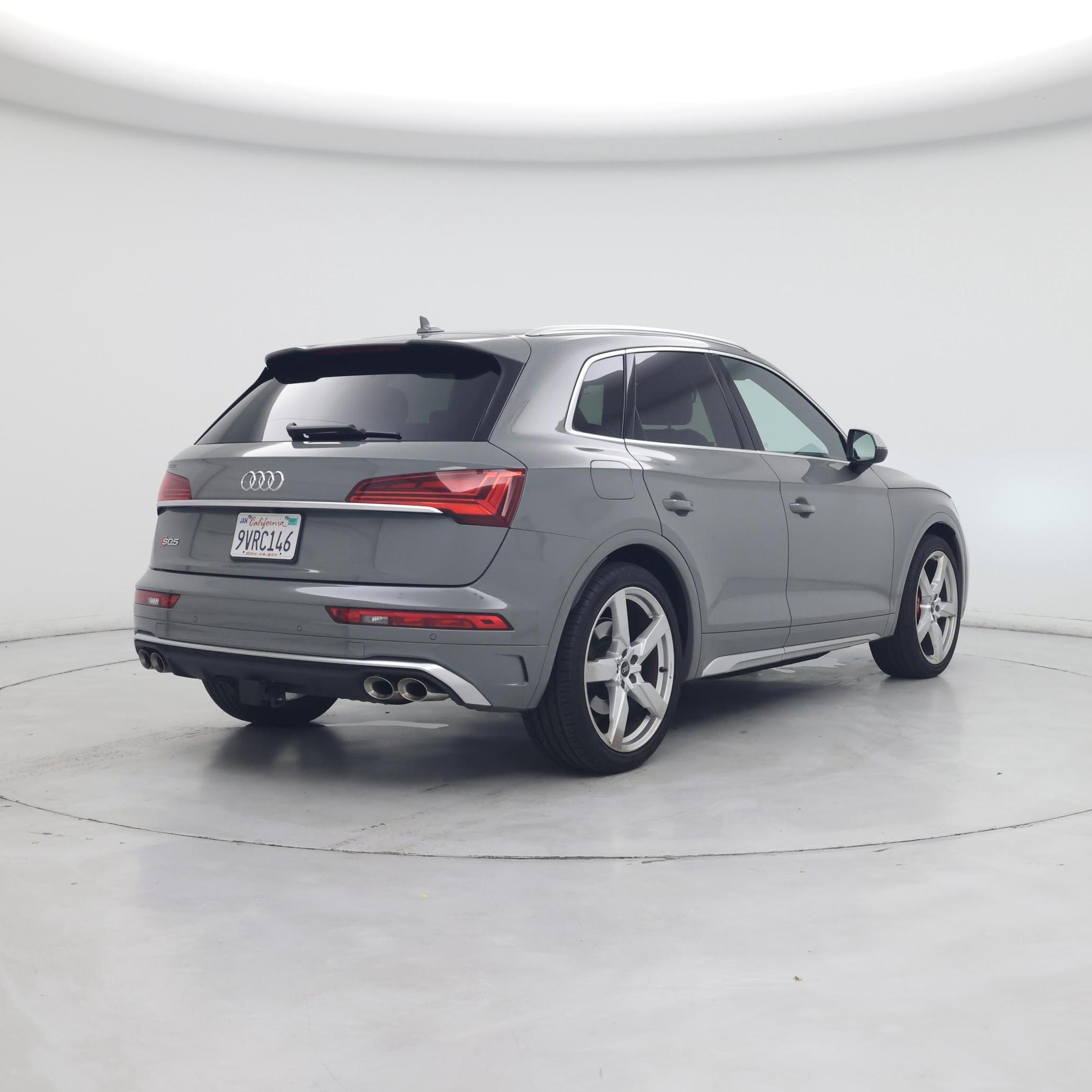 Thumbnail: 2022 Audi SQ5 - 8