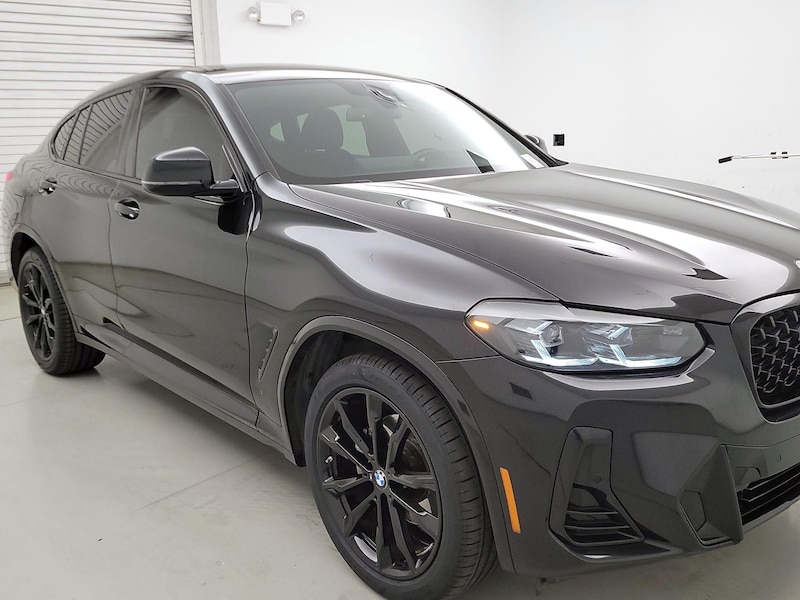 2023 BMW X4 XDrive30i